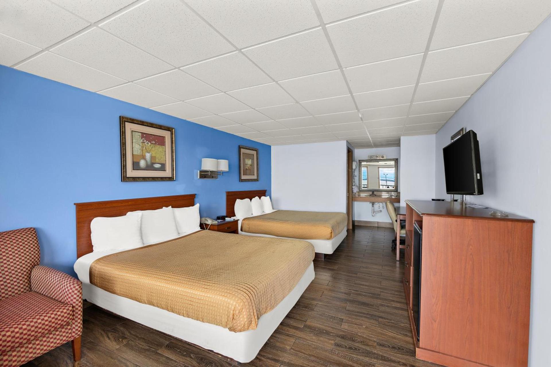 Americas Best Value Inn-Celina photo 4