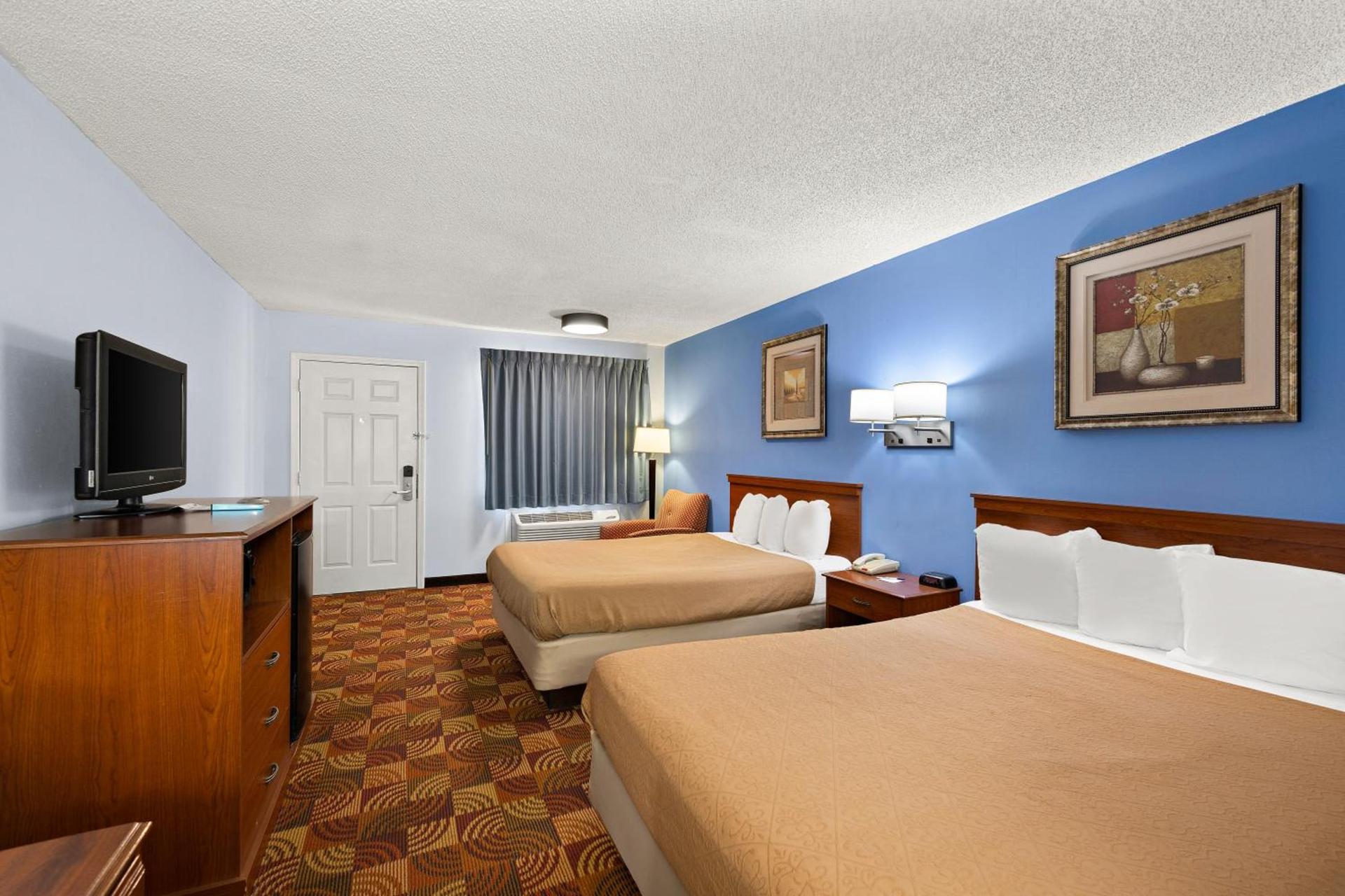 Americas Best Value Inn-Celina photo 5