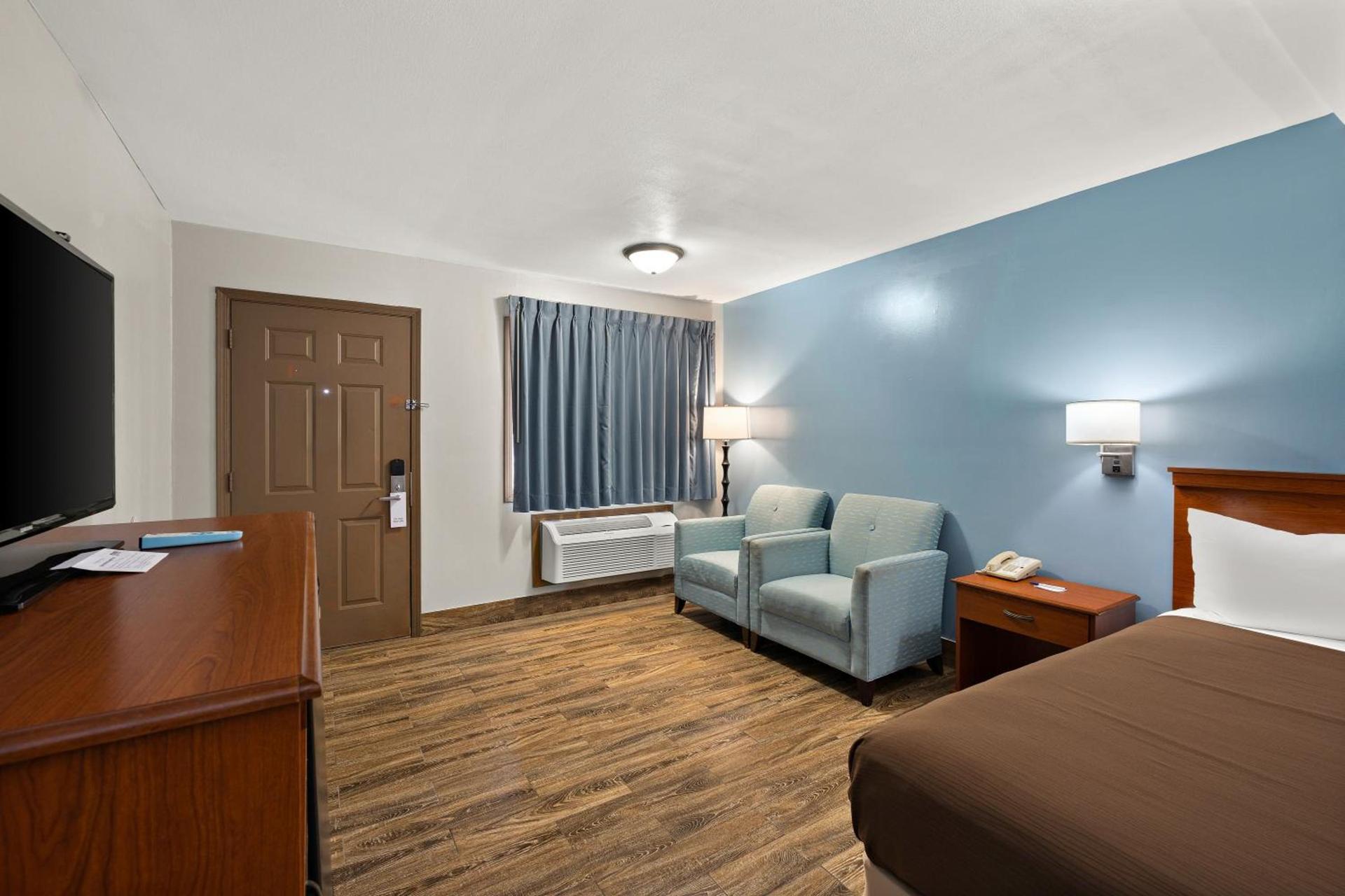 Americas Best Value Inn-Celina photo 22