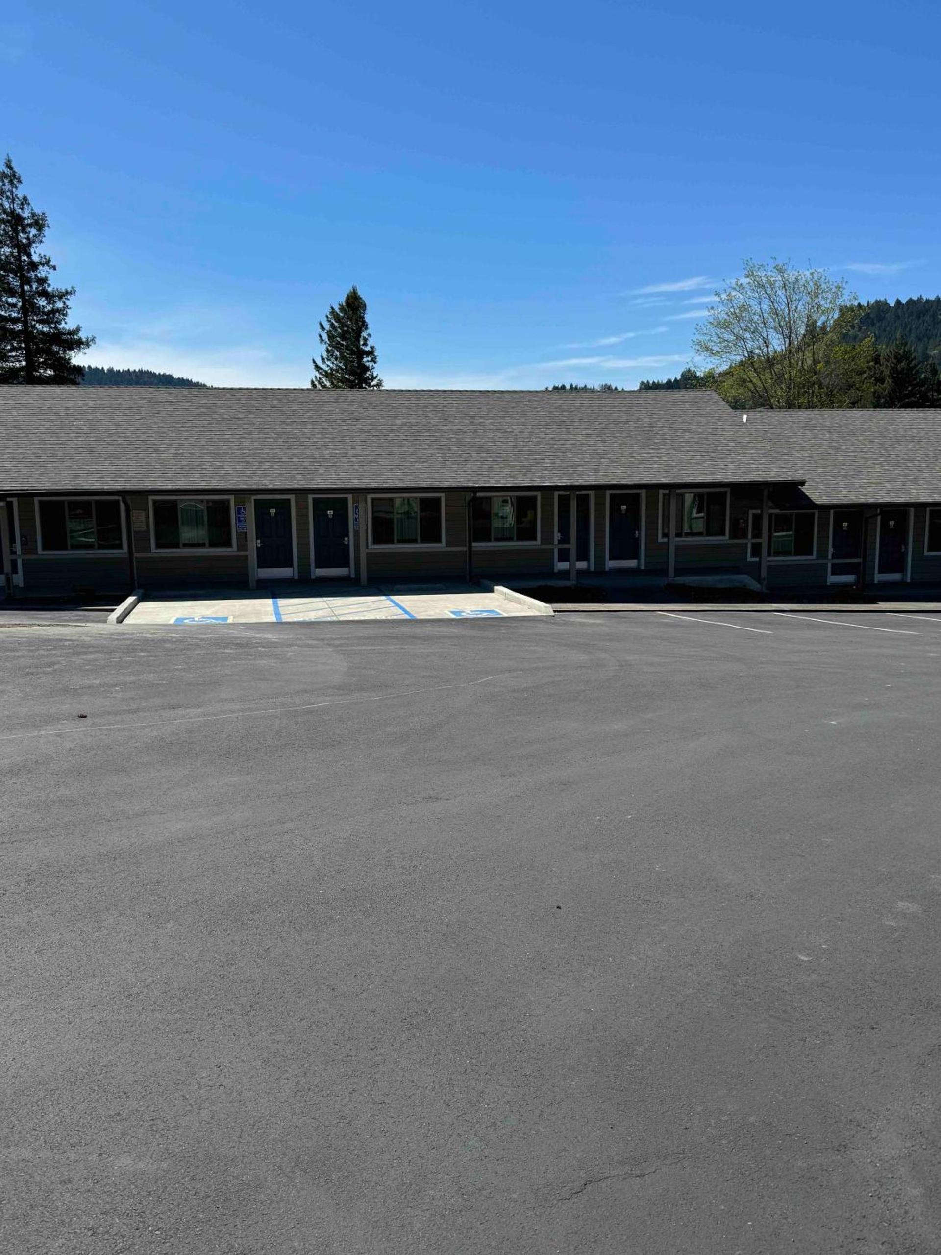 Motel Garberville photo 29
