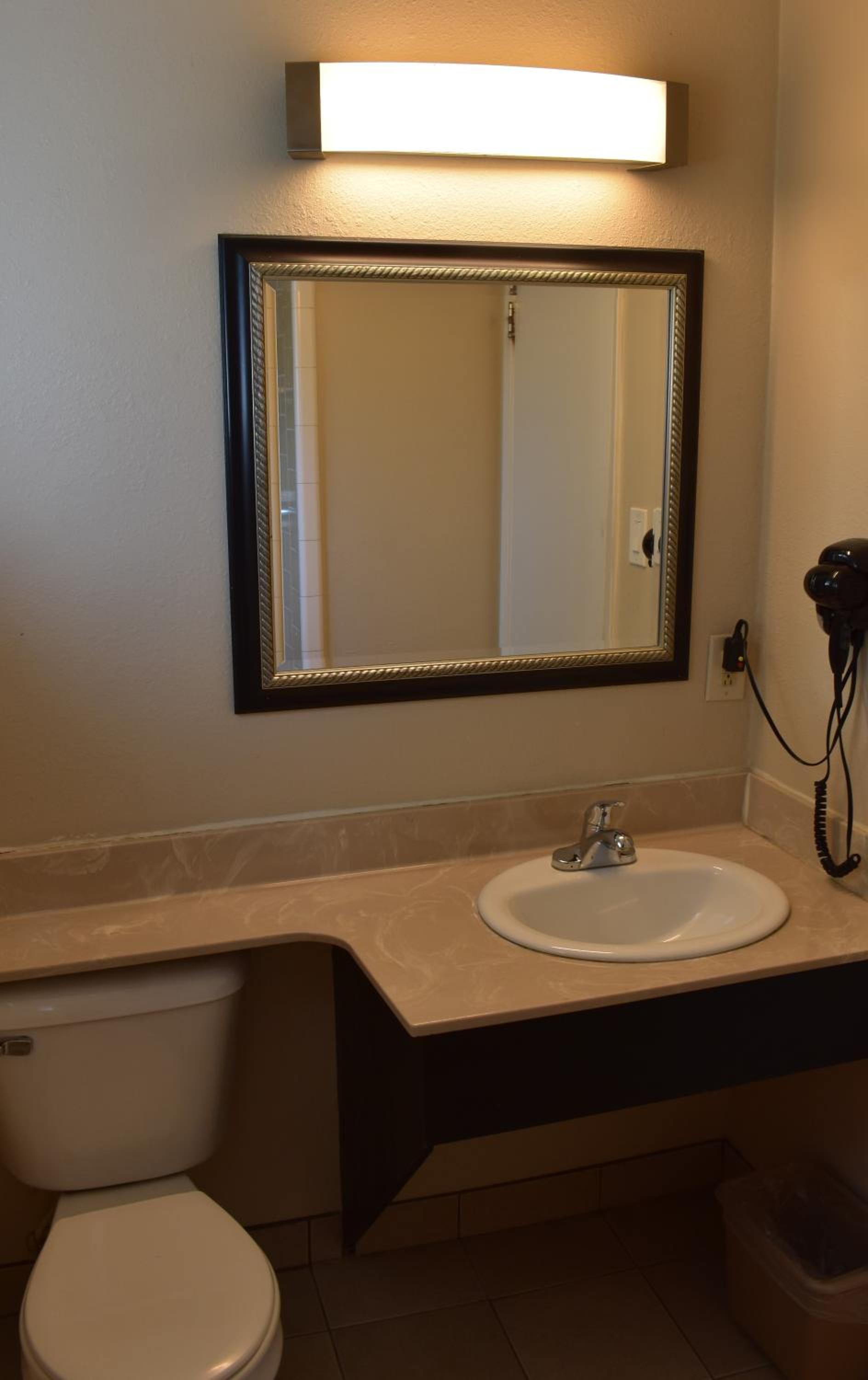 Country Inn photo 18