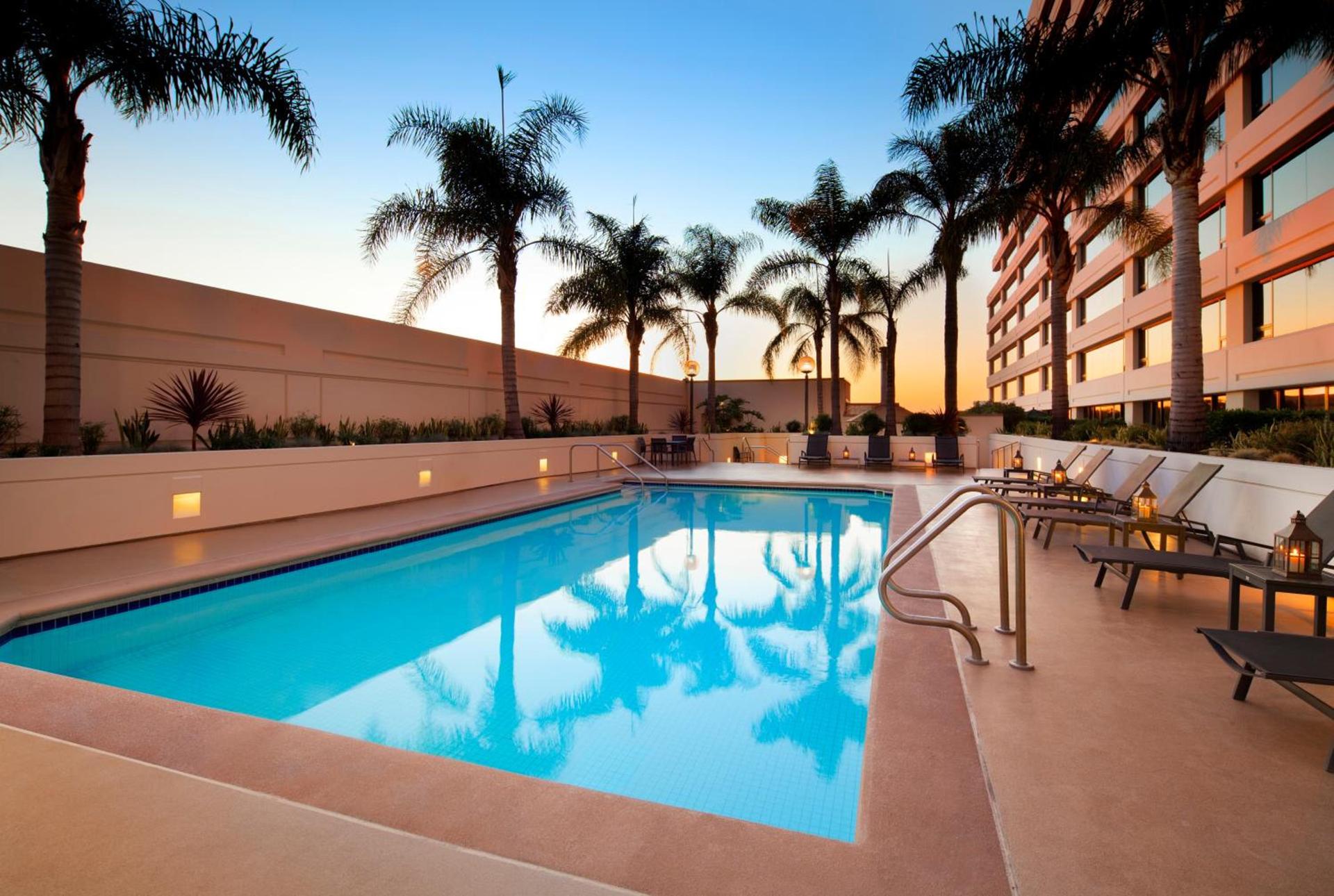 The Westin Los Angeles Airport photo 2