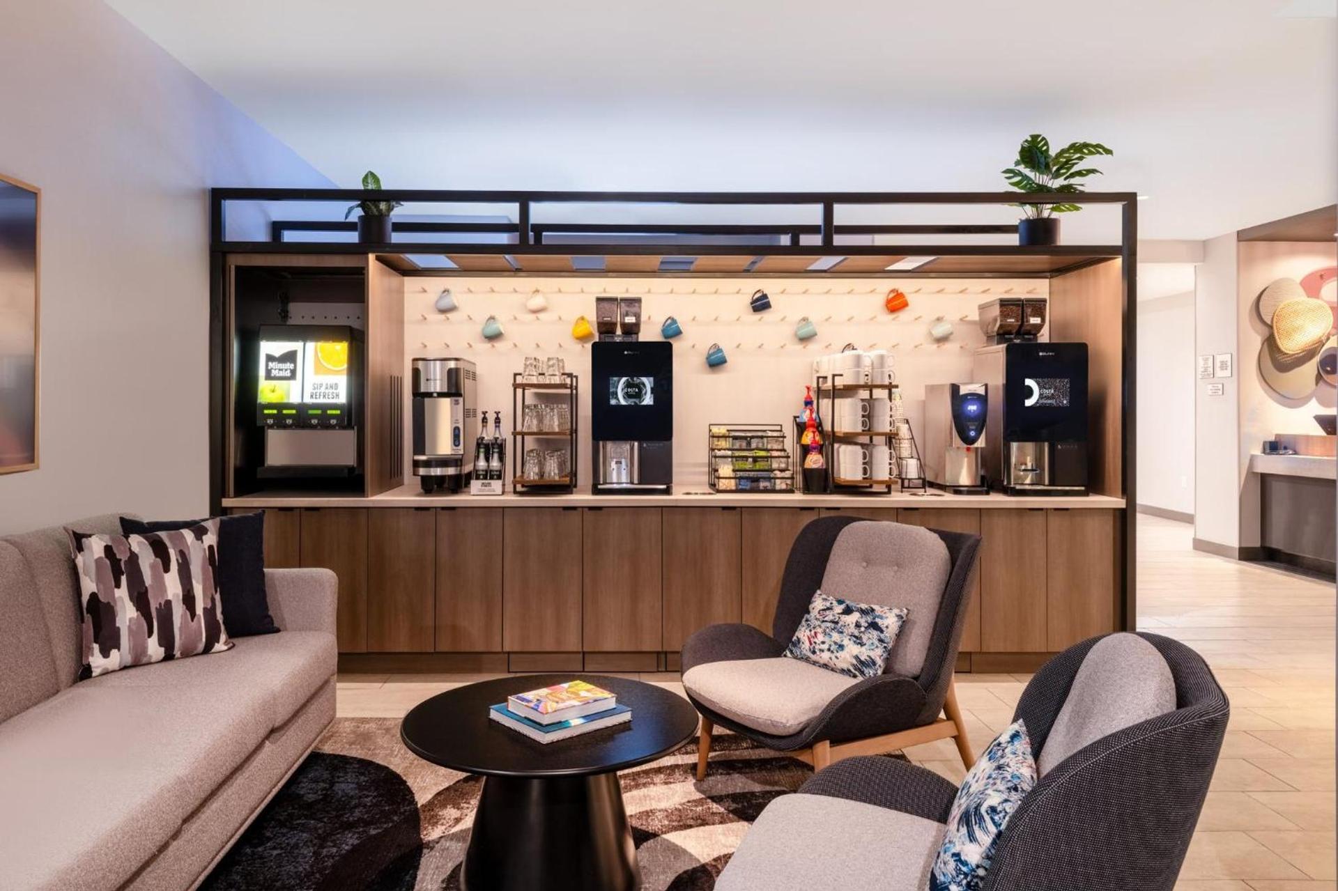 Atwell Suites Austin Airport by IHG photo 63