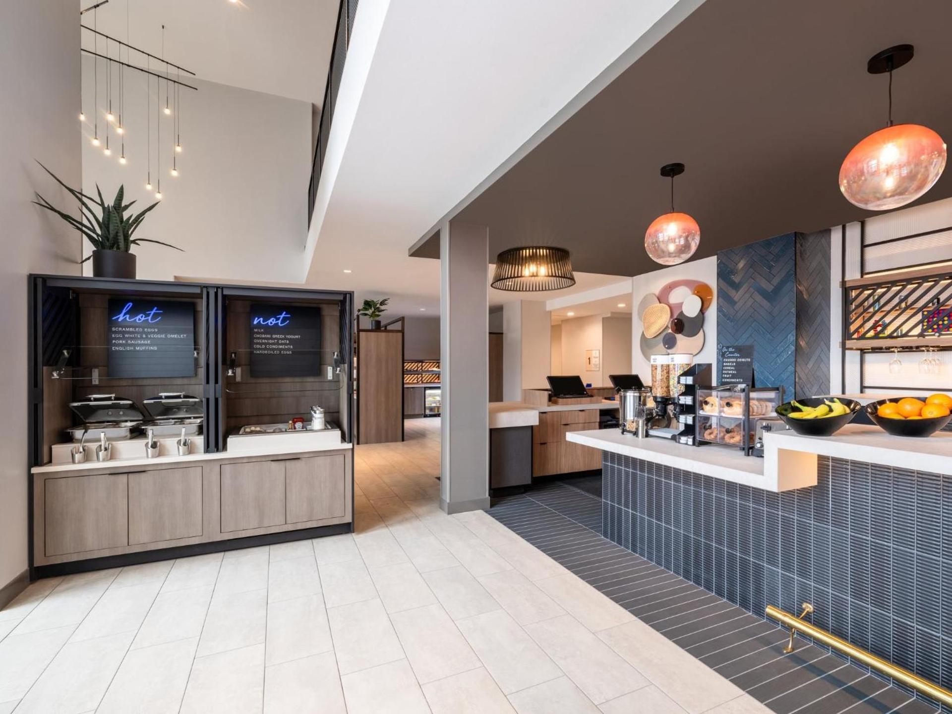 Atwell Suites Austin Airport by IHG photo 56