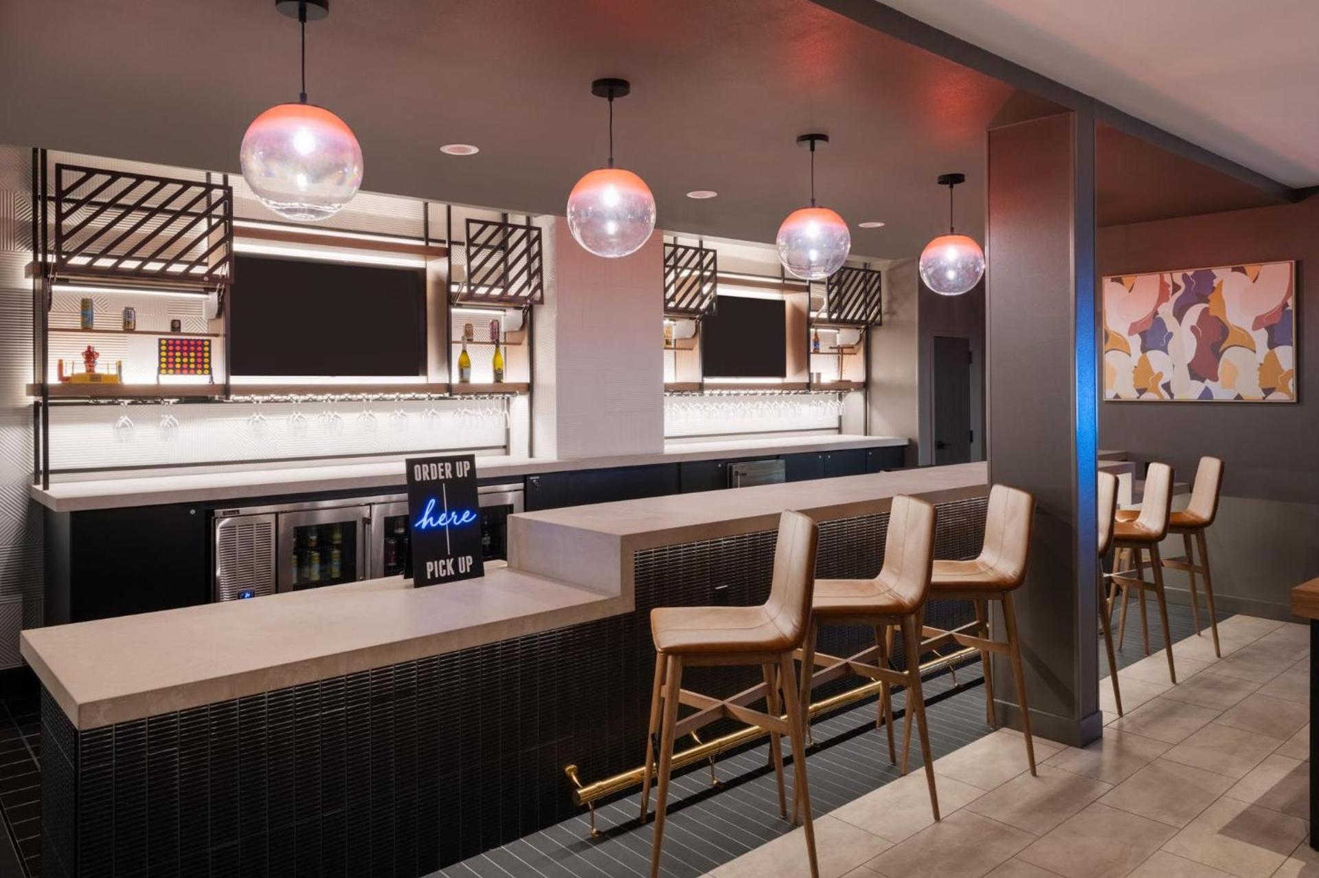 Atwell Suites Austin Airport by IHG photo 62