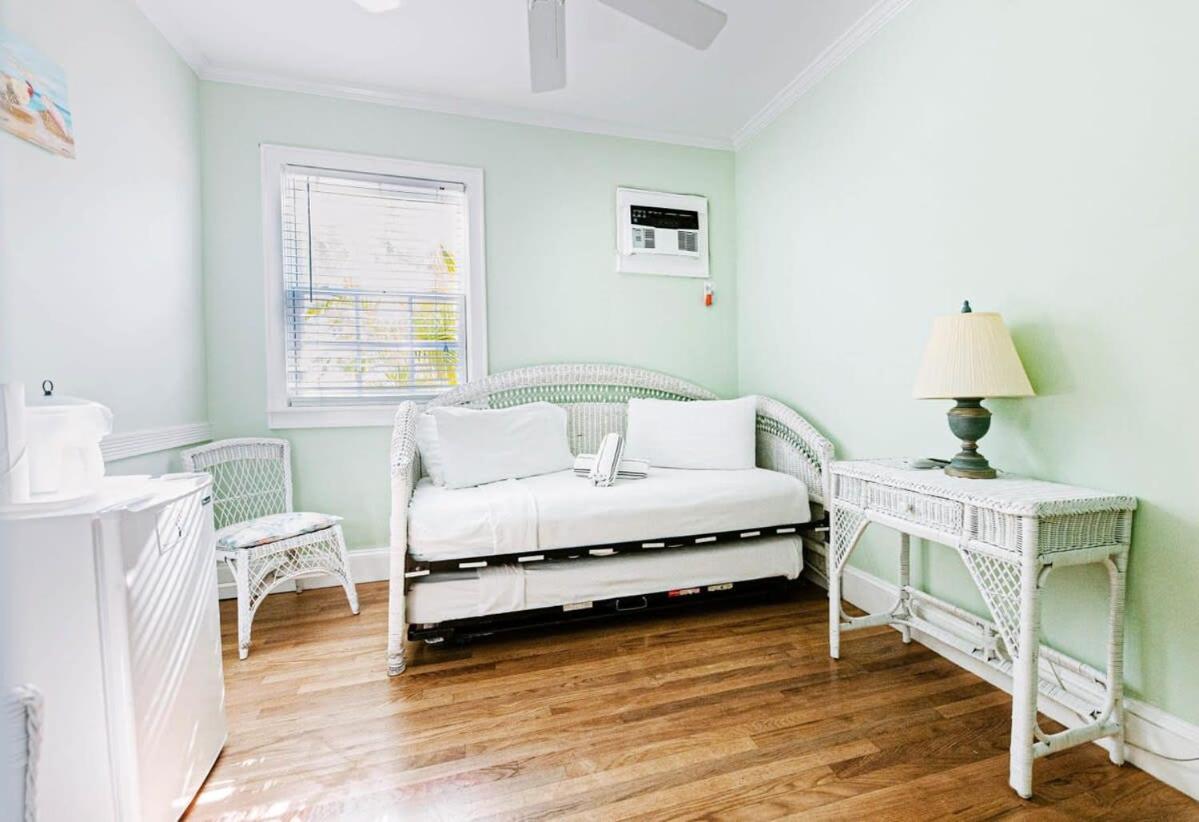 King Suite Balcony - at James House photo 3