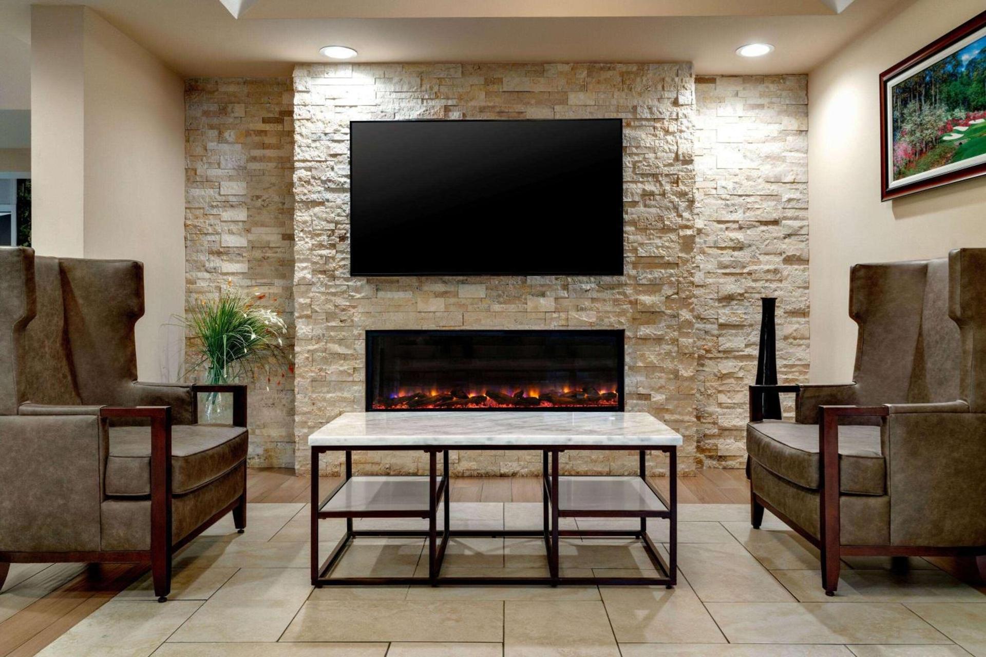 Garner Hotel Augusta West by IHG photo 13