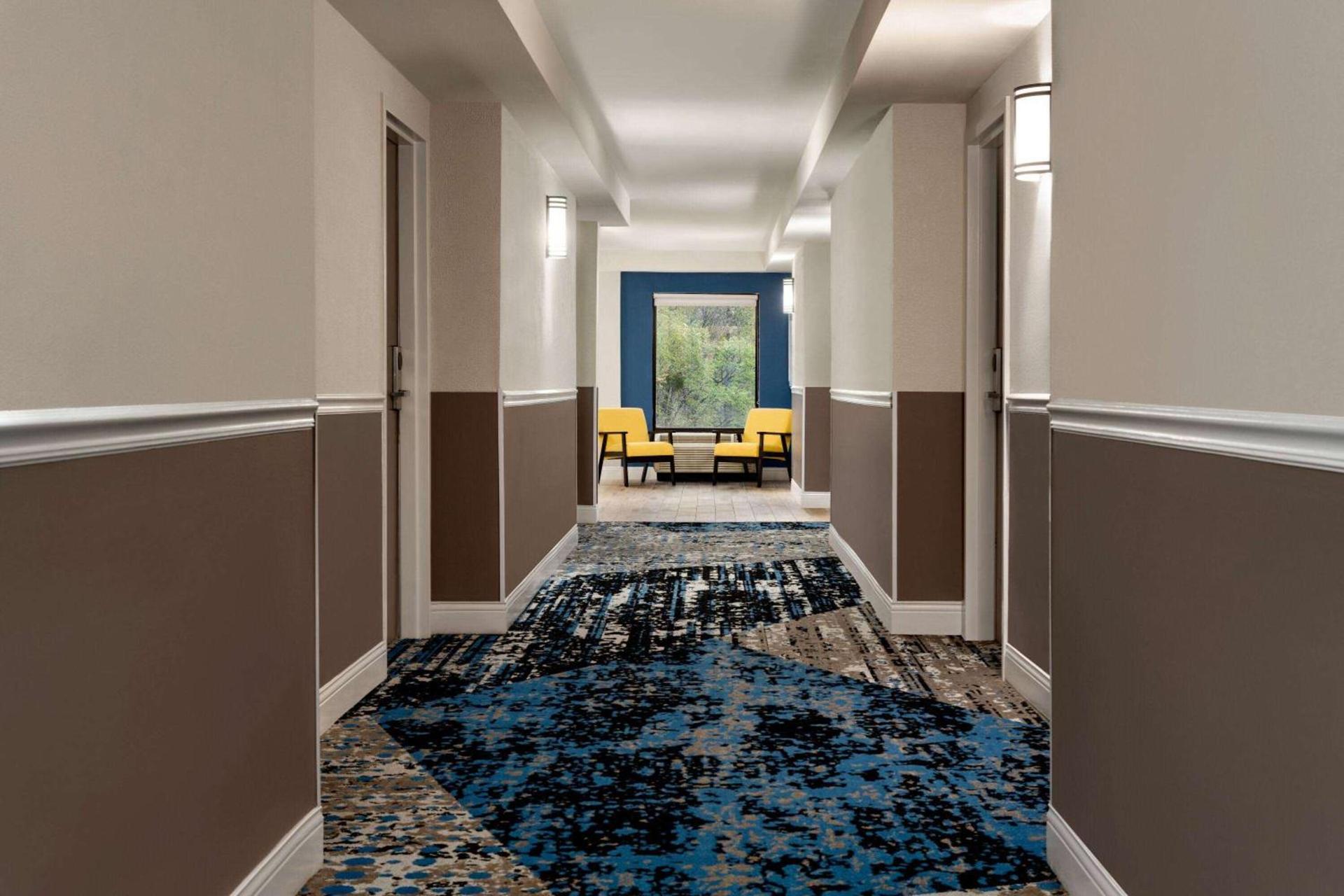 Garner Hotel Augusta West by IHG photo 54