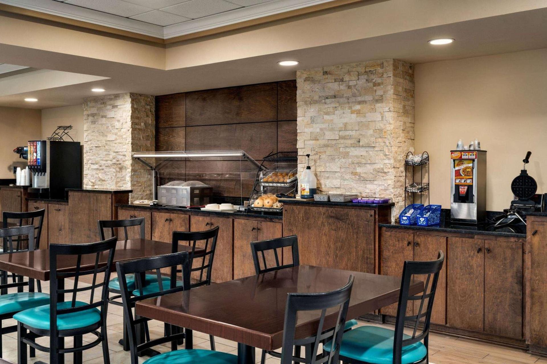 Garner Hotel Augusta West by IHG photo 15
