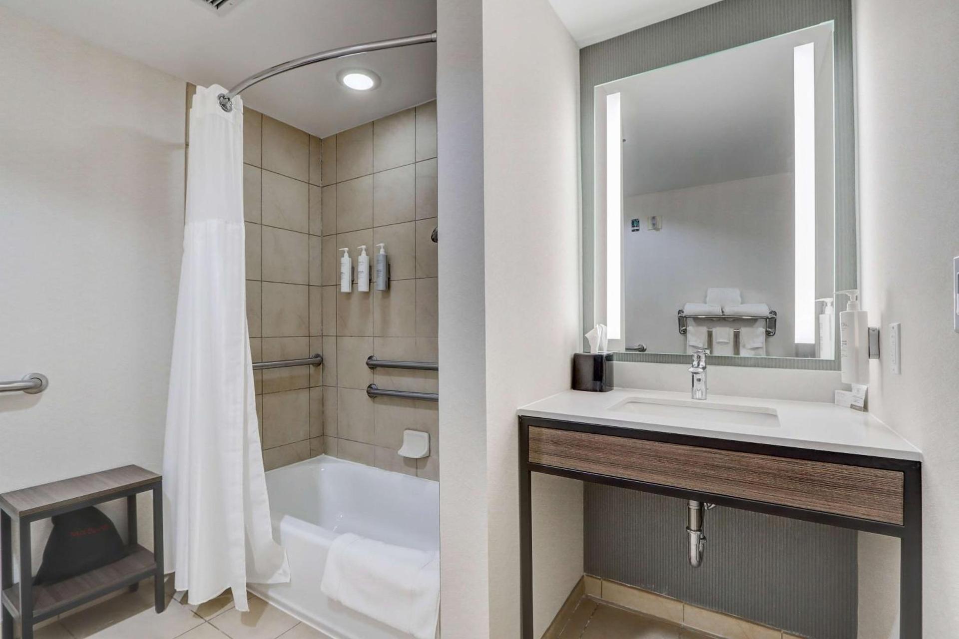 Hilton Garden Inn Indianapolis Northwest photo 50