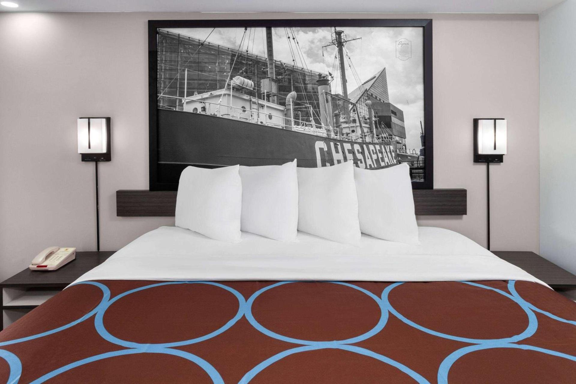 Super 8 by Wyndham Baltimore Northwest photo 10