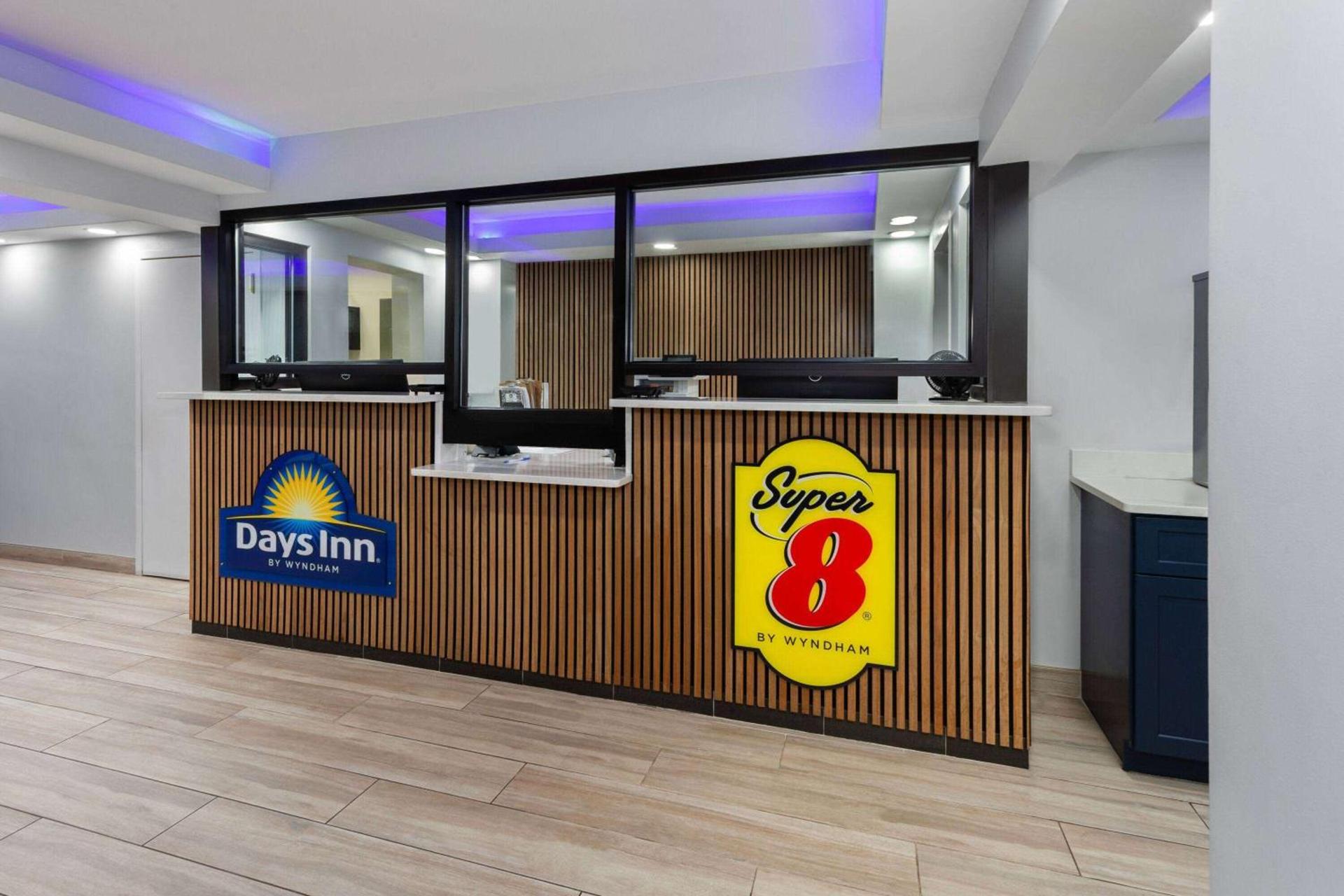 Days-Inn by Wyndham Baltimore Northwest photo 4