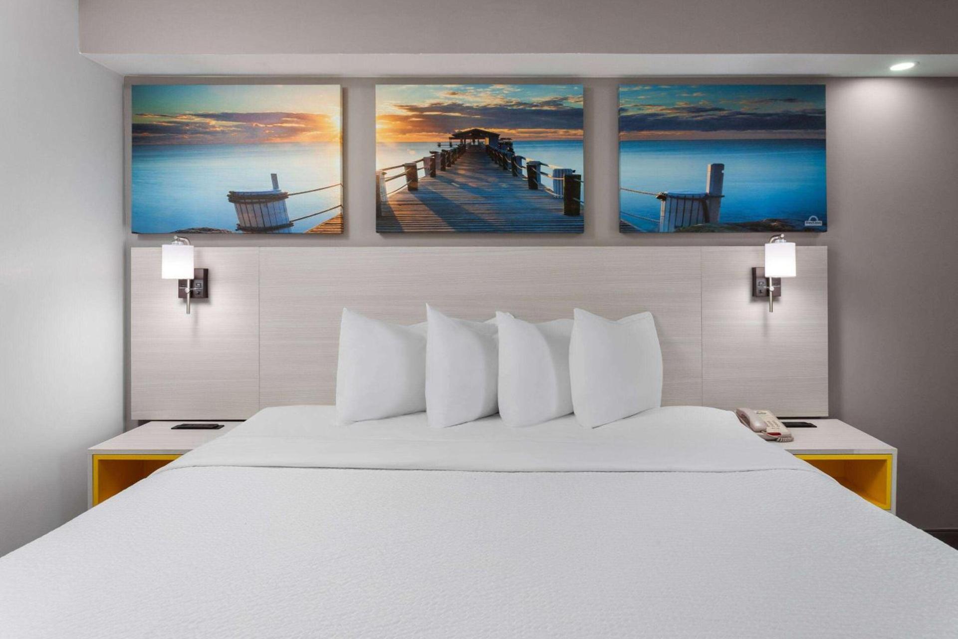 Days-Inn by Wyndham Baltimore Northwest photo 8