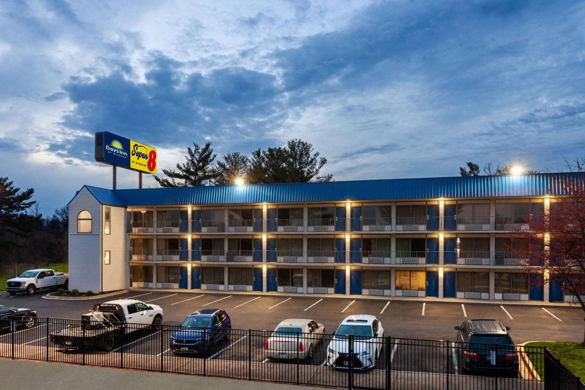 Days-Inn by Wyndham Baltimore Northwest photo 7