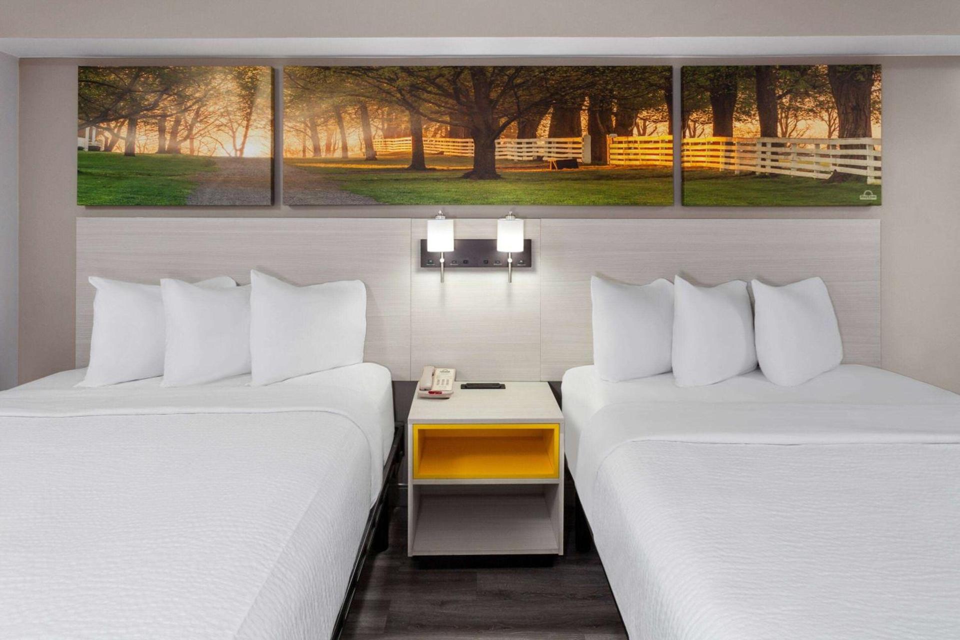 Days-Inn by Wyndham Baltimore Northwest photo 15