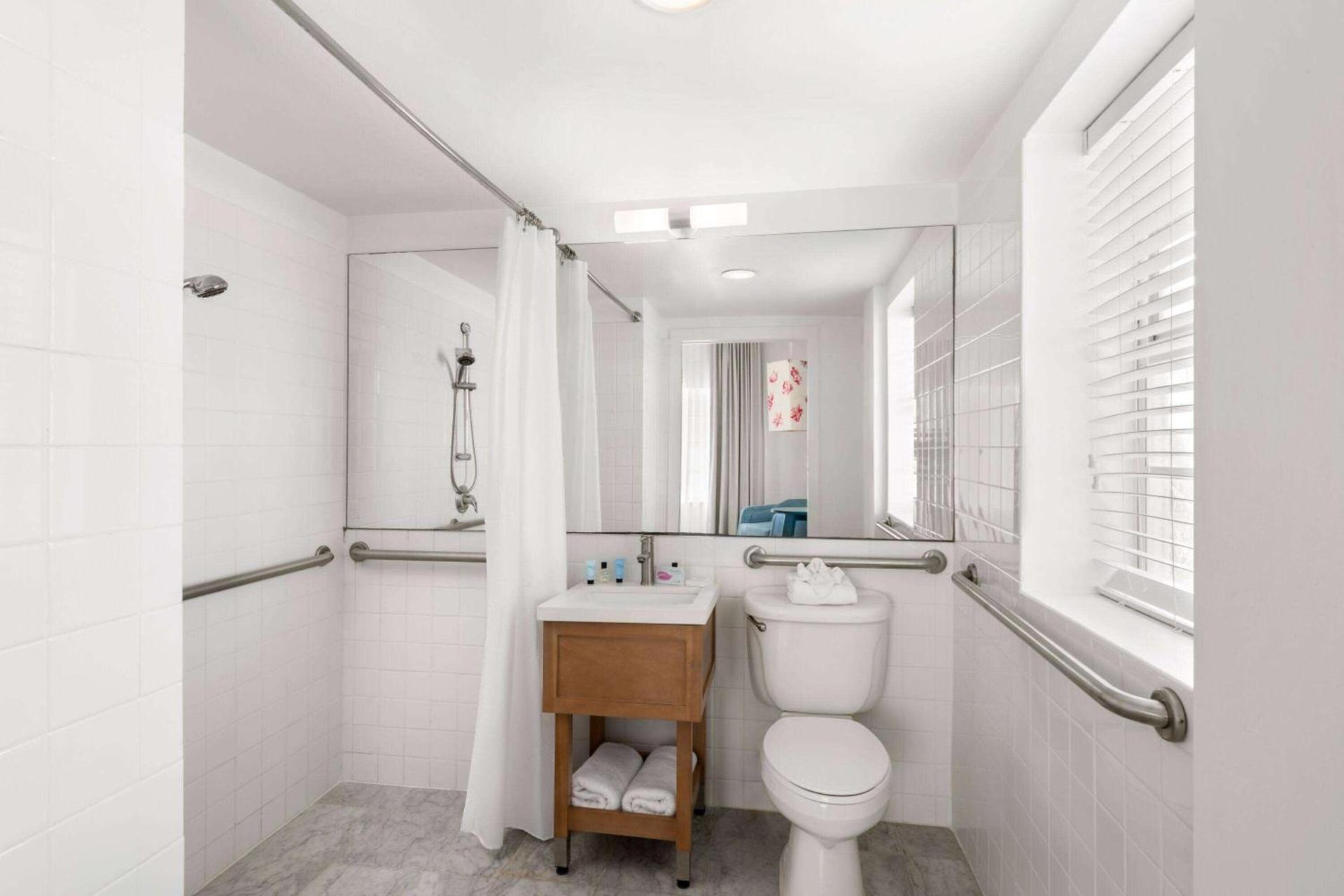 The Townhouse Hotel photo 51