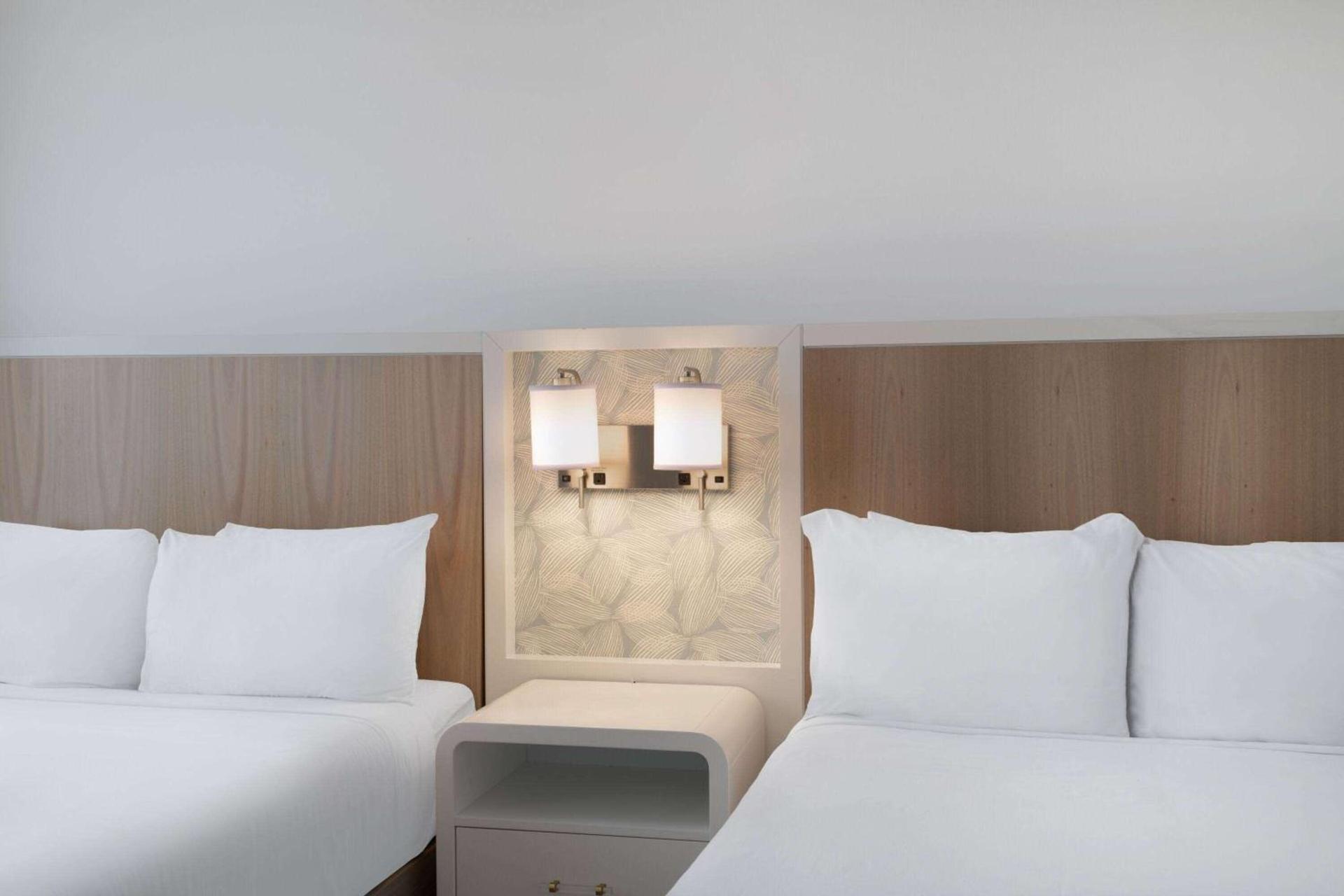 The Townhouse Hotel photo 25