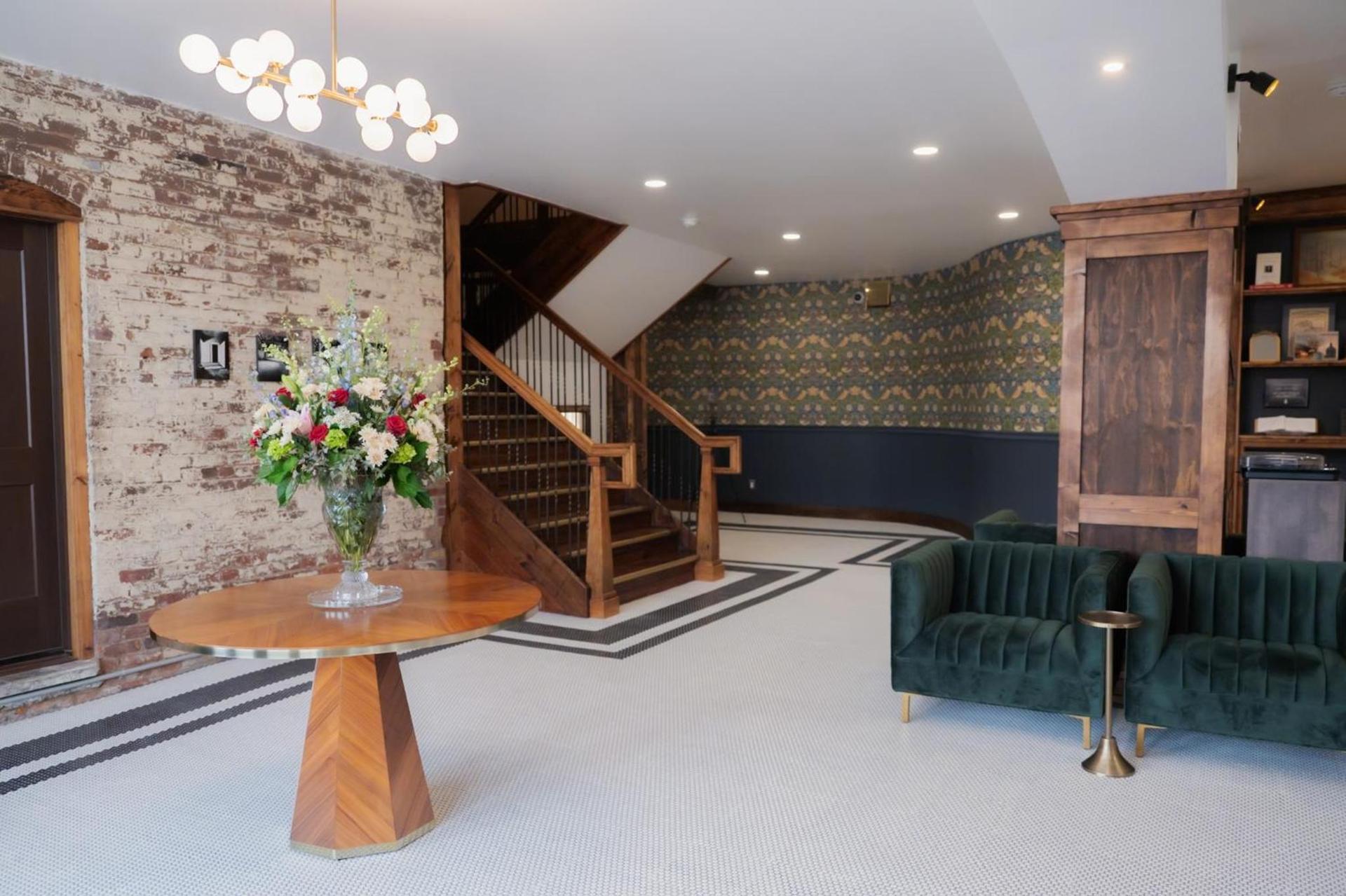 The Chandler Hotel photo 25
