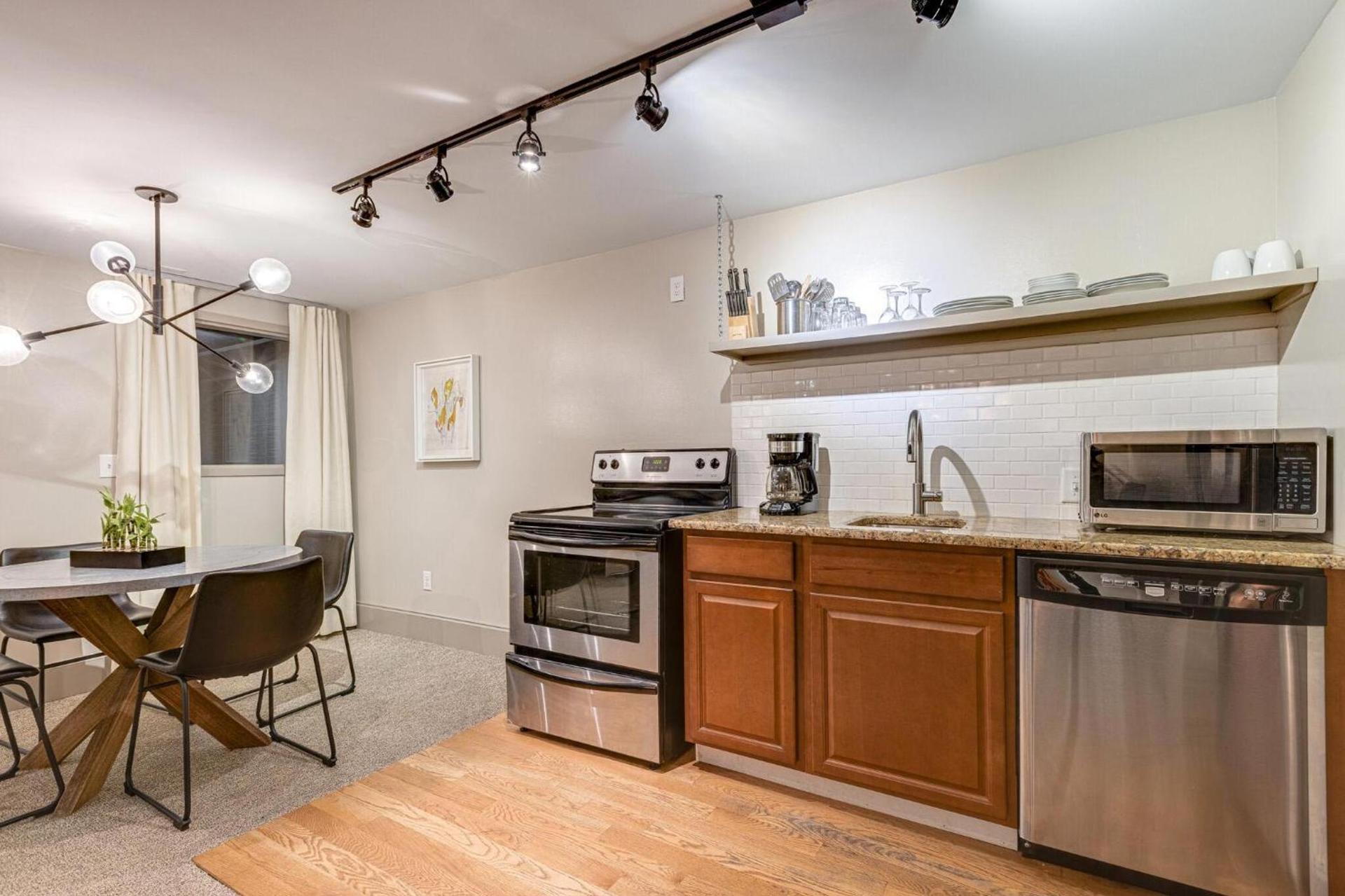Nashville Riverfront Lofts photo 38