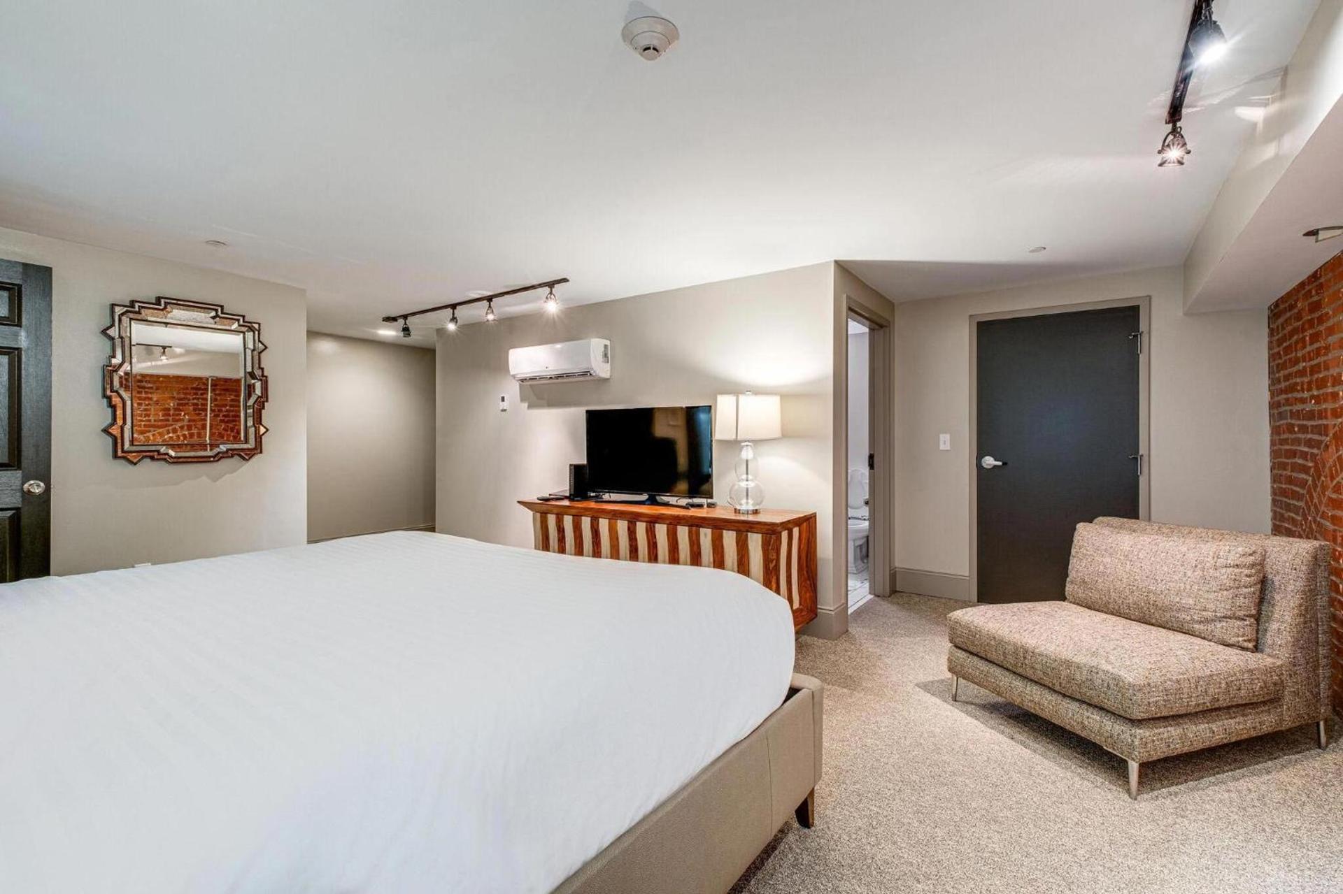 Nashville Riverfront Lofts photo 85