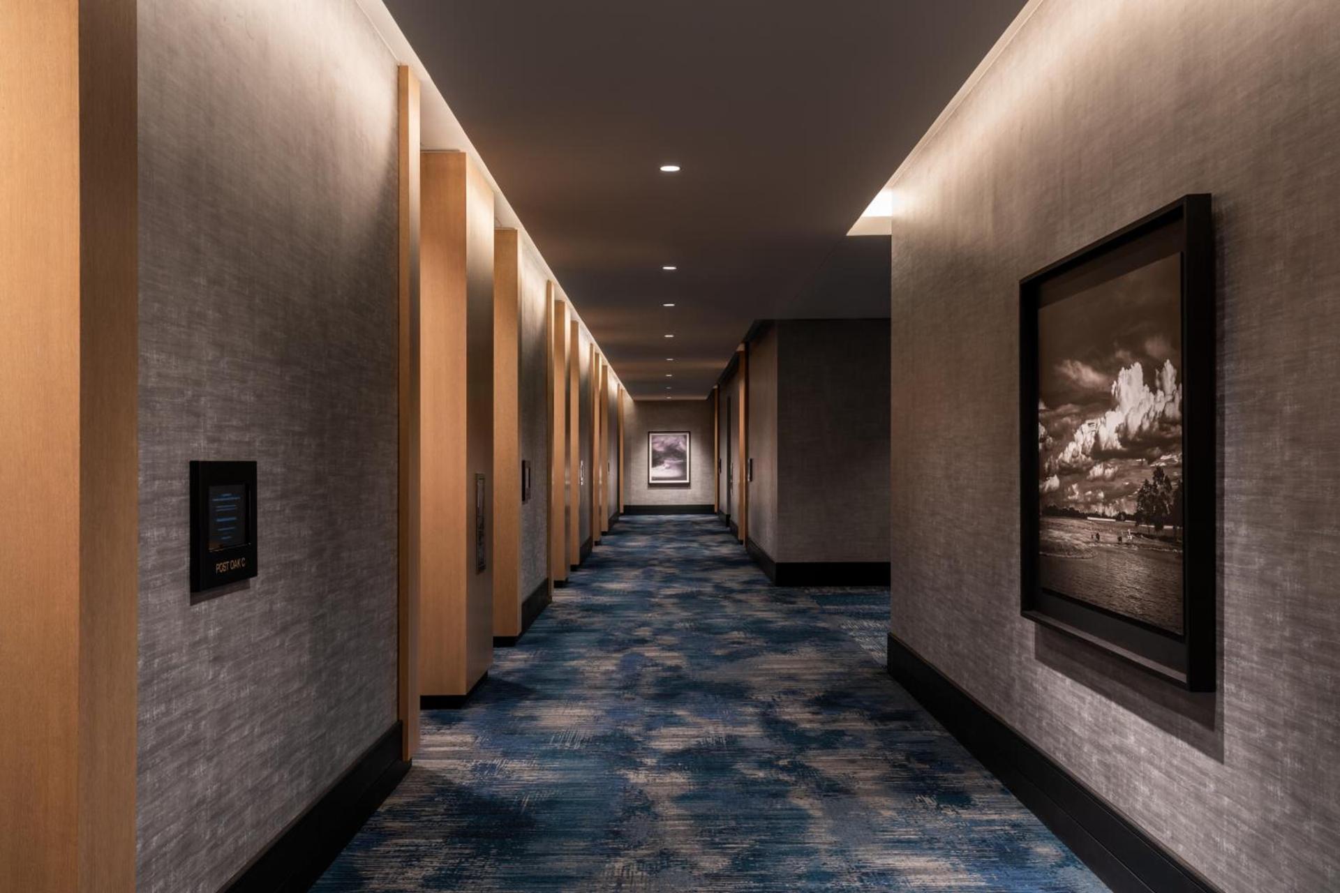 Loews Arlington Hotel photo 27
