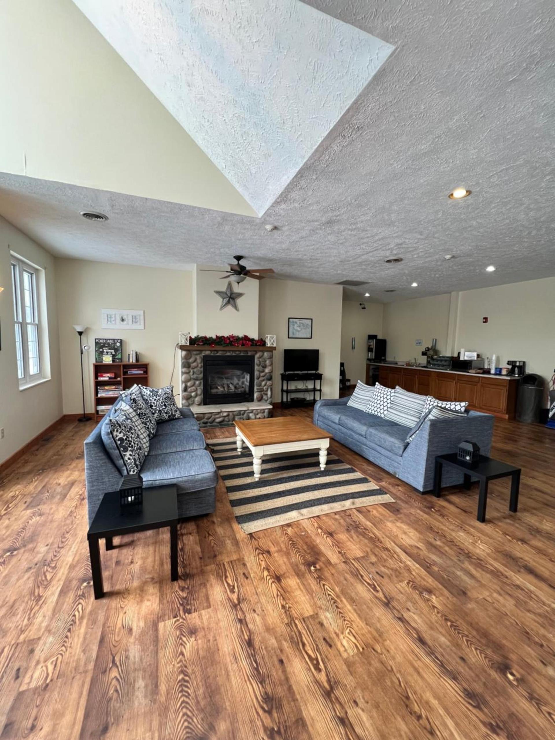 Cedarville Hotel photo 6