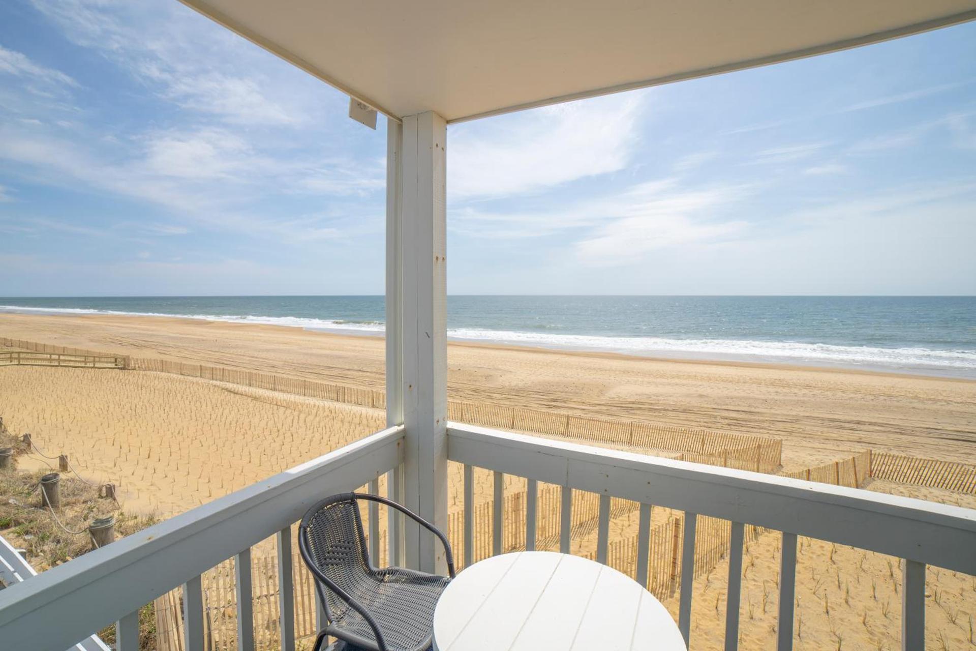 Ocean Surf Resort photo 79