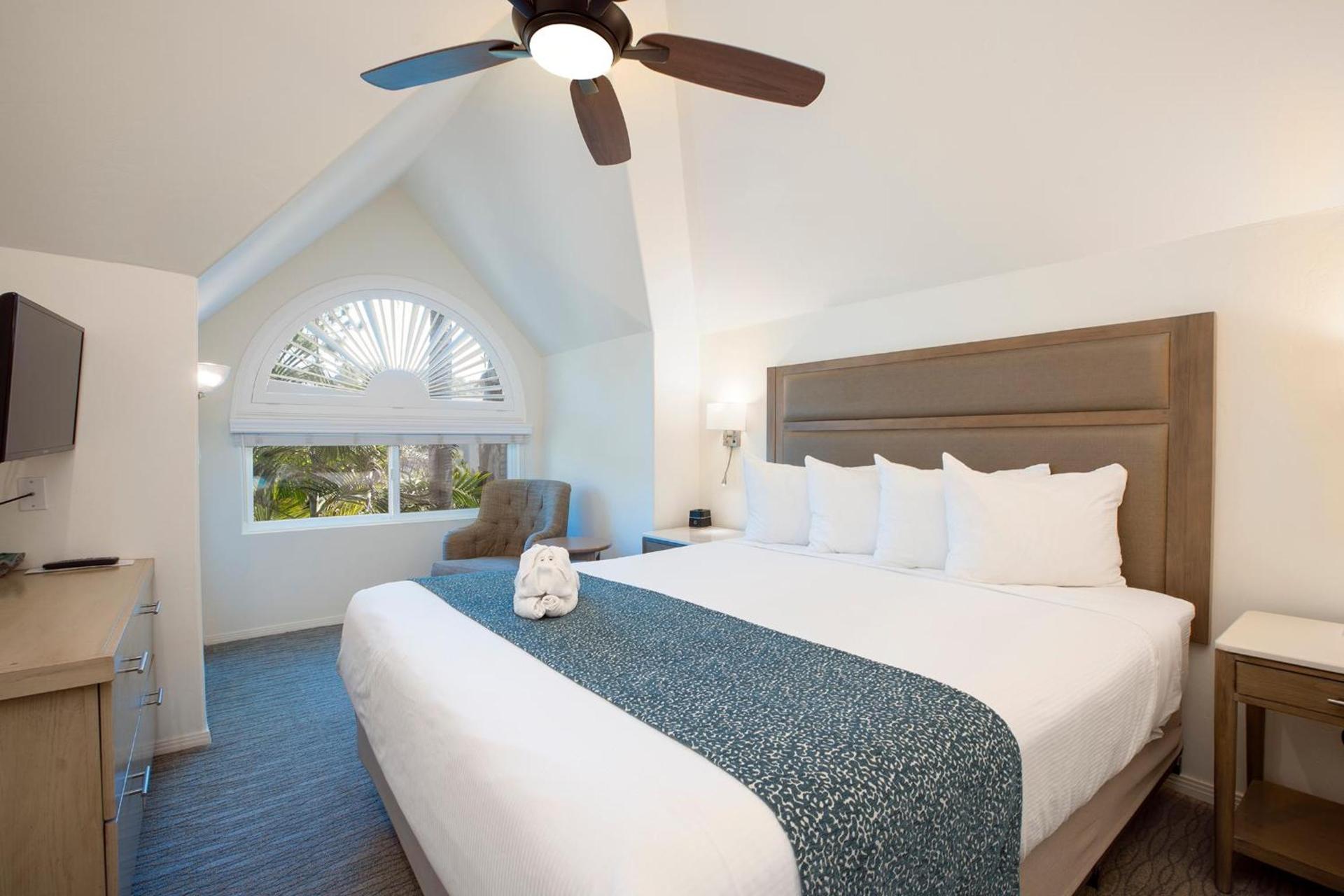 Wave Crest Resort photo 32