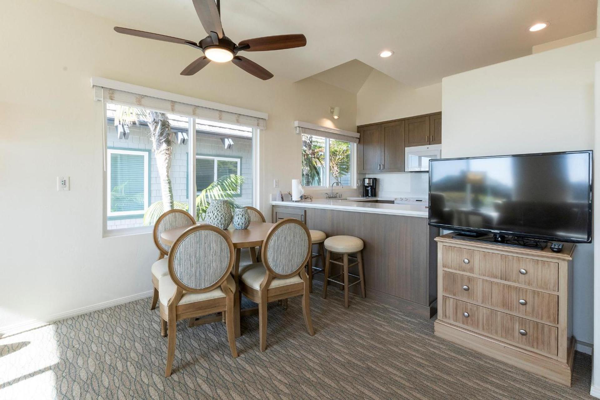 Wave Crest Resort photo 44