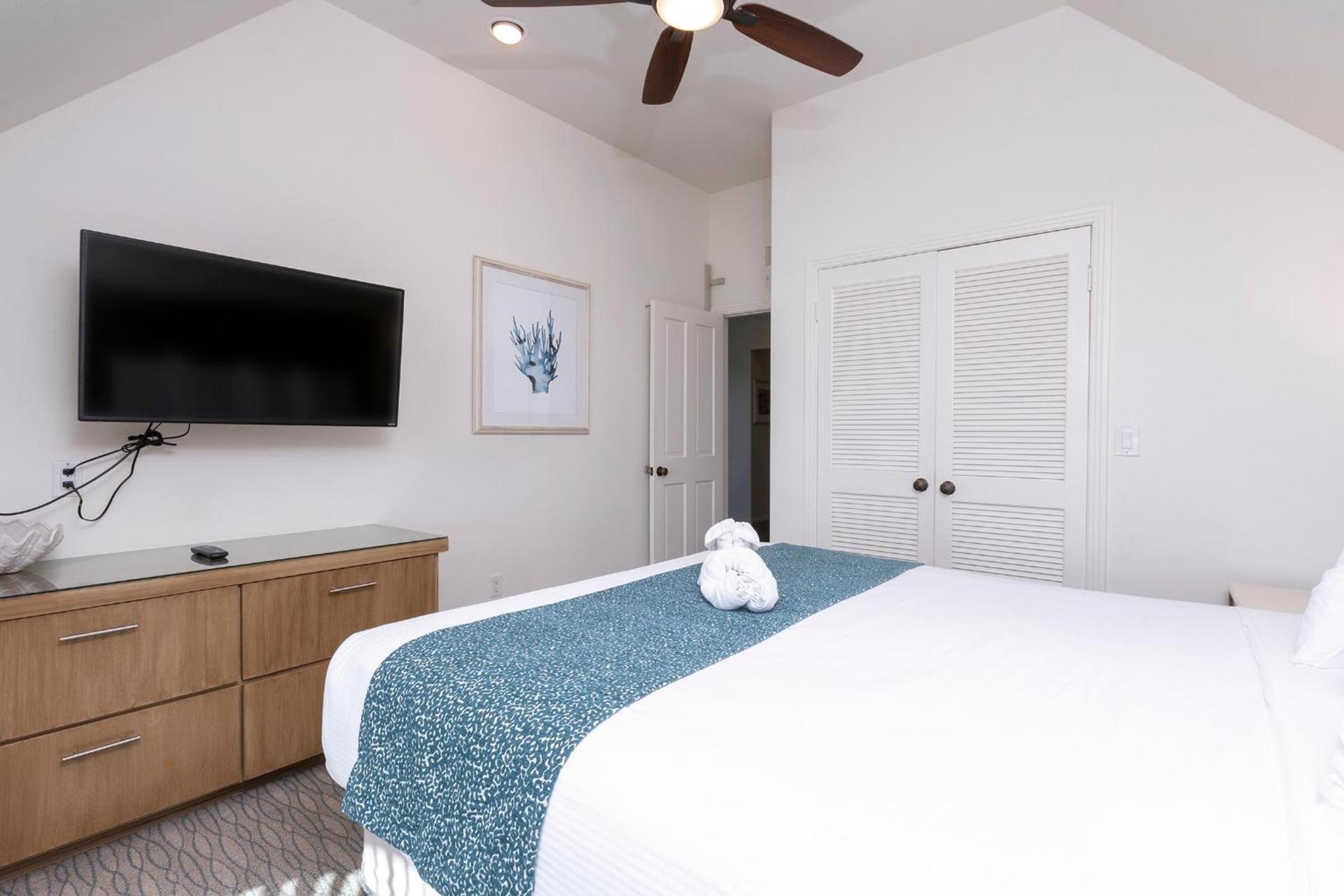 Wave Crest Resort photo 47