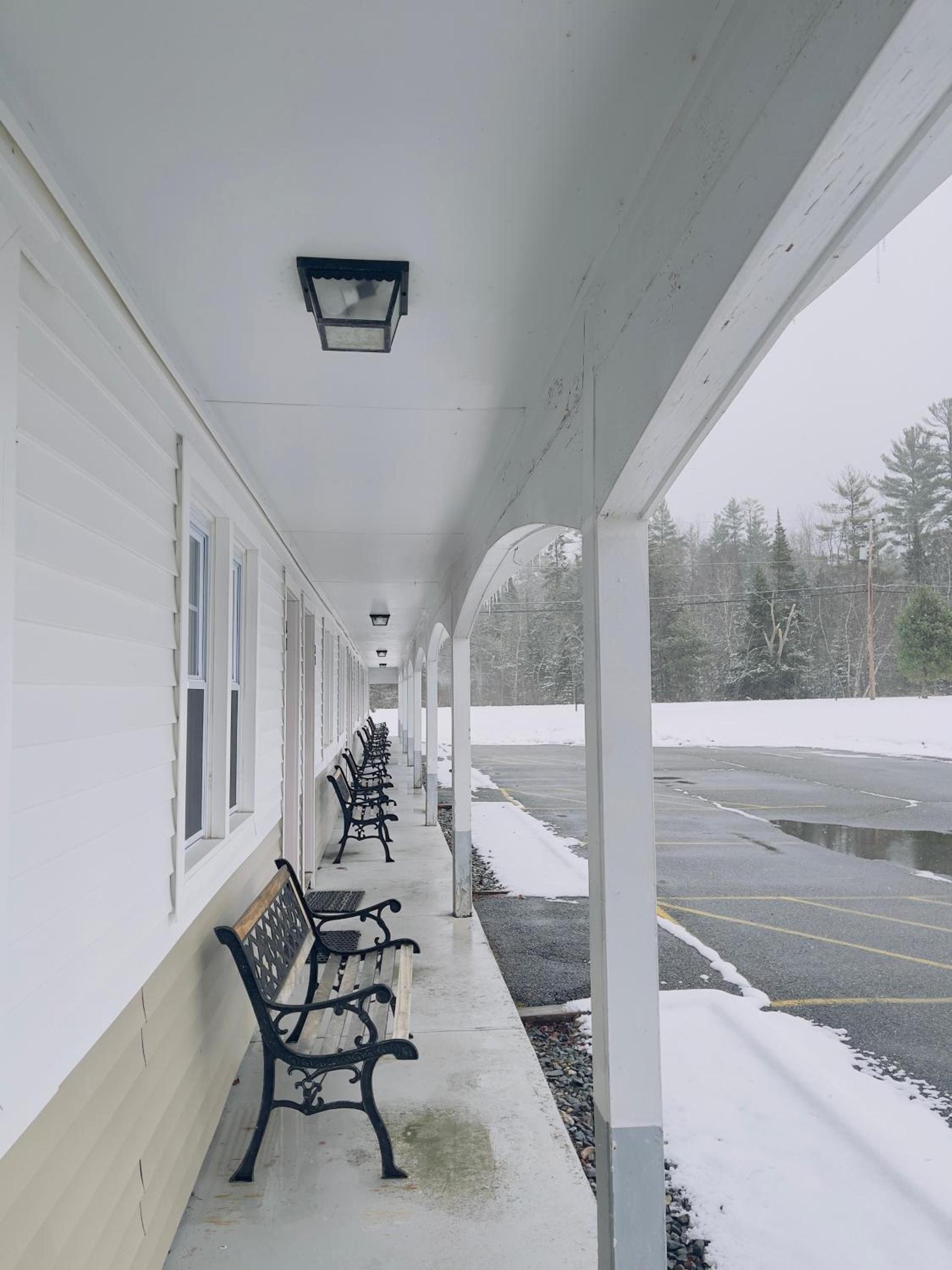 Stonybrook Motel & Lodge photo 57