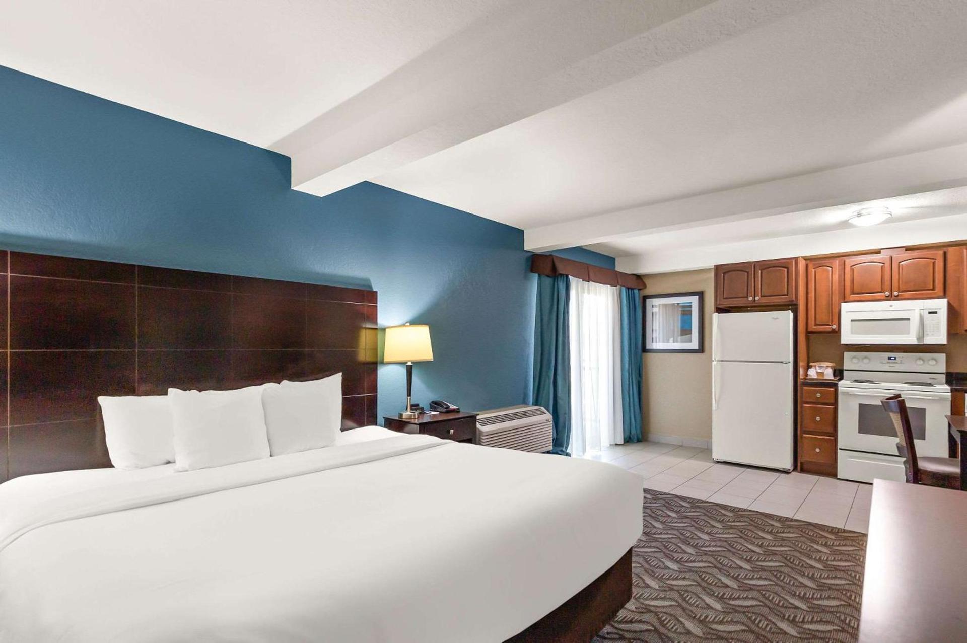 Comfort Inn & Suites Springfield I-55 photo 28