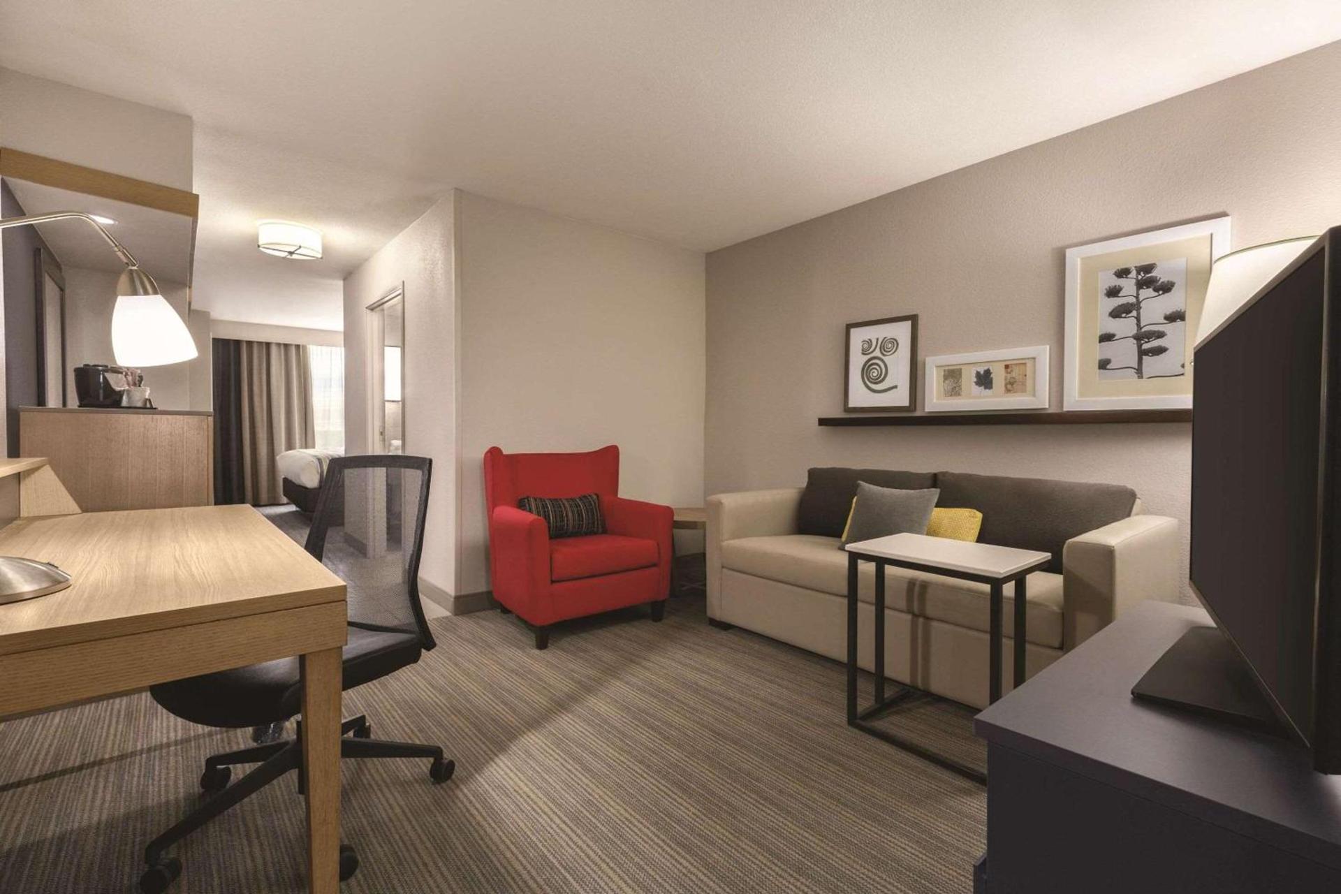 Country Inn & Suites by Radisson, Lubbock Southwest, TX photo 11