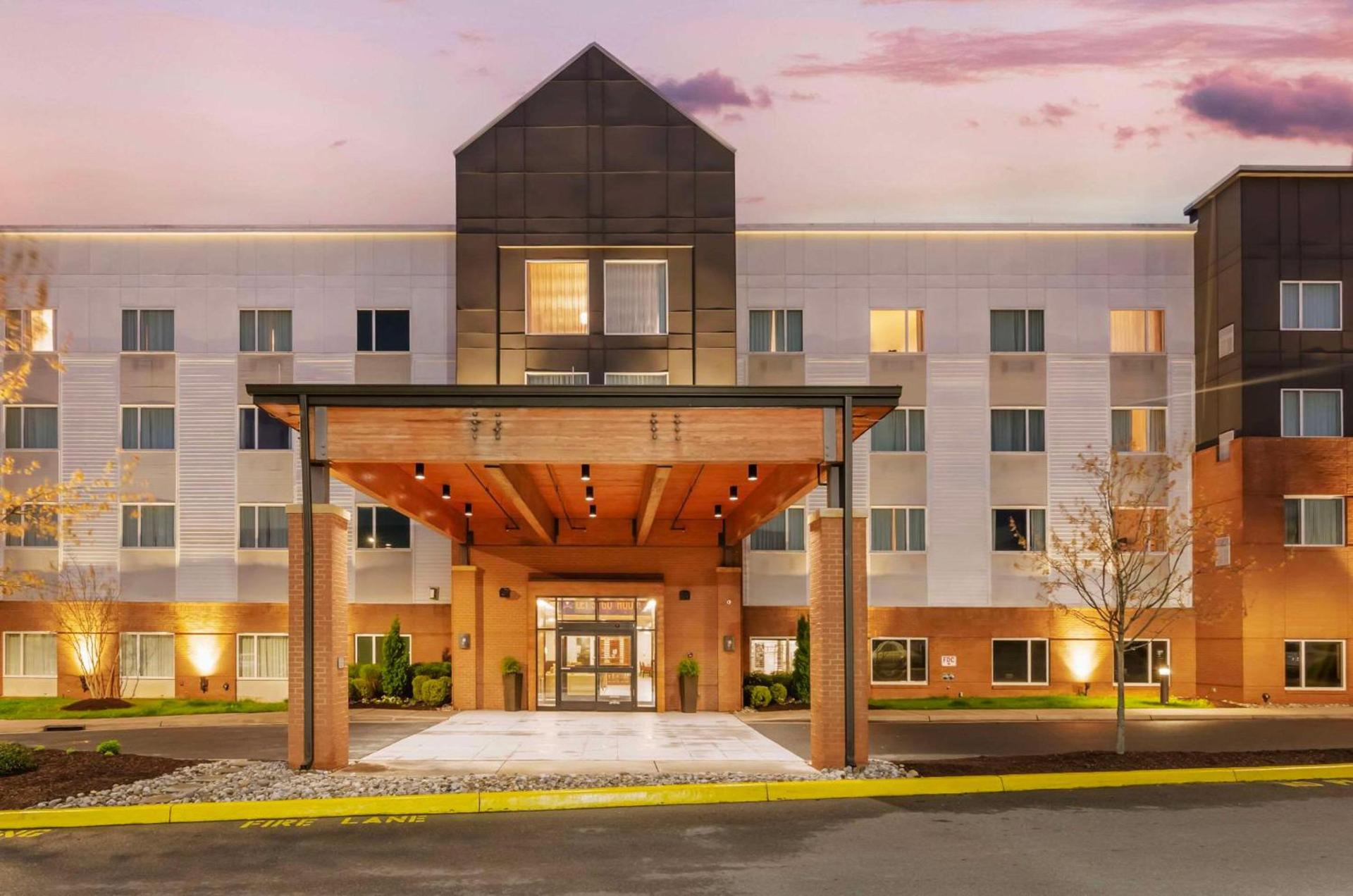 Country Inn & Suites by Radisson, Charlottesville-UVA, VA photo 5