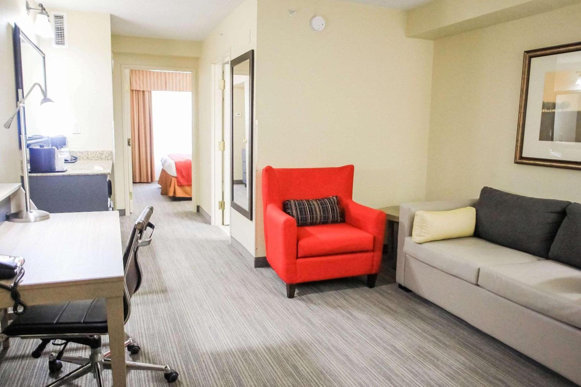 Country Inn & Suites by Radisson, Chester, VA photo 8