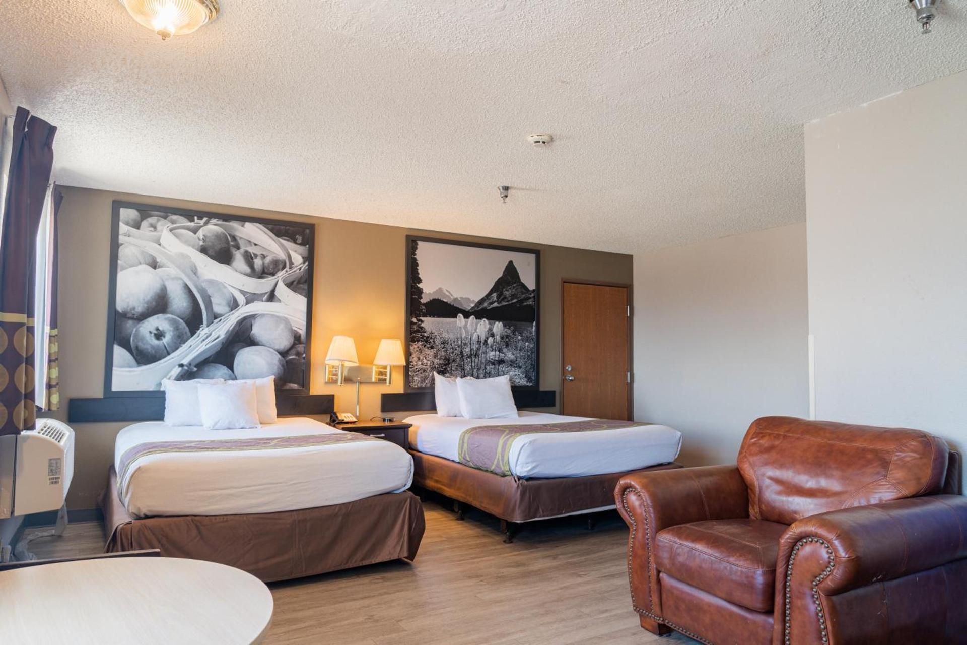 Super 8 by Wyndham Grants photo 17