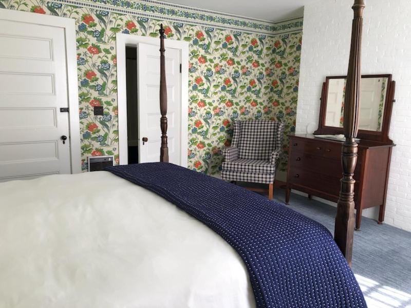 Harbourside Inn photo 10