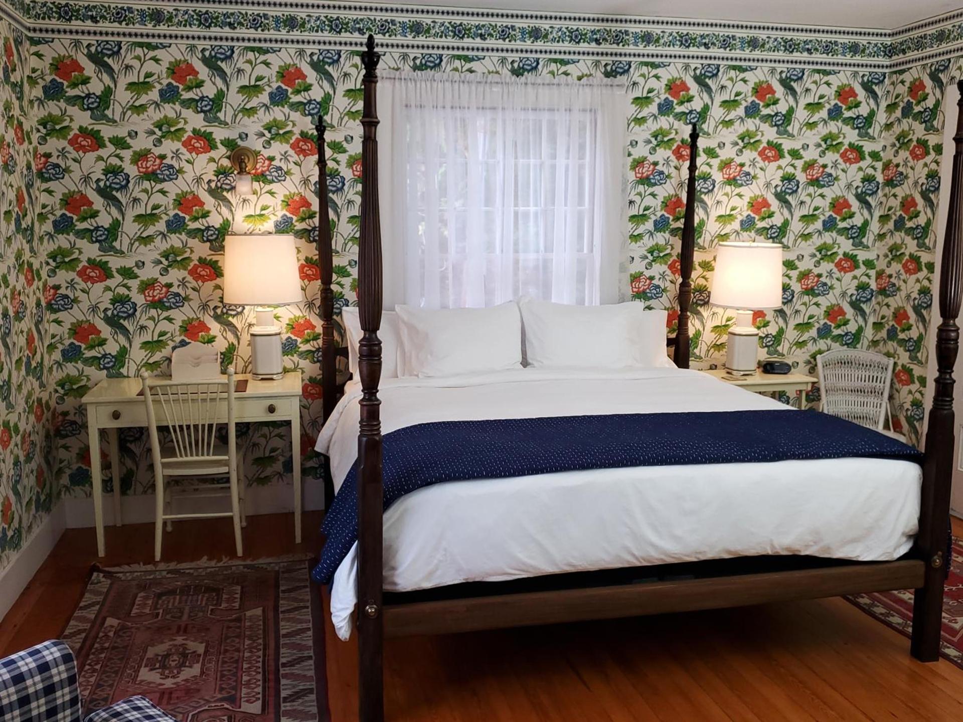 Harbourside Inn photo 12