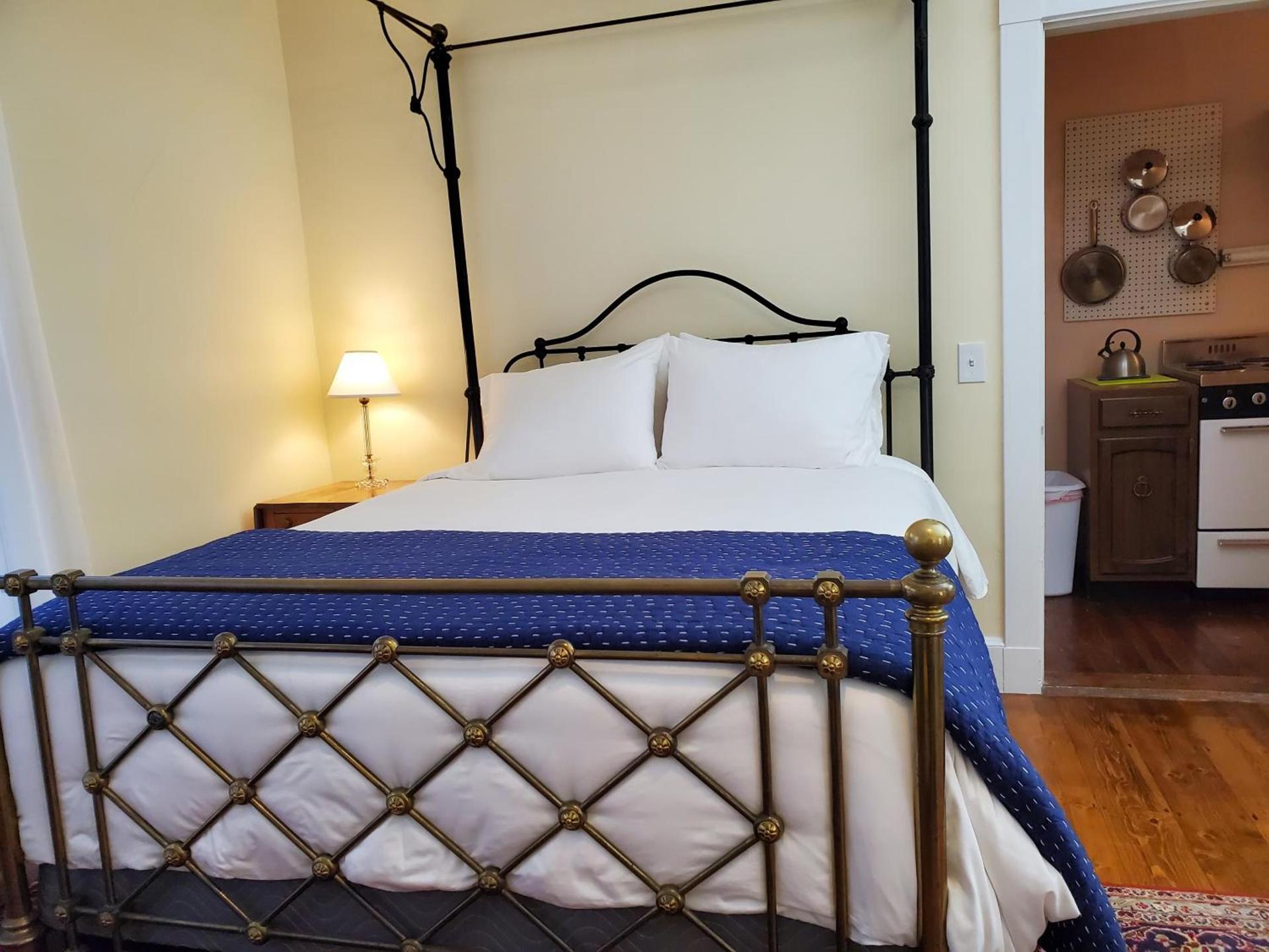 Harbourside Inn photo 24