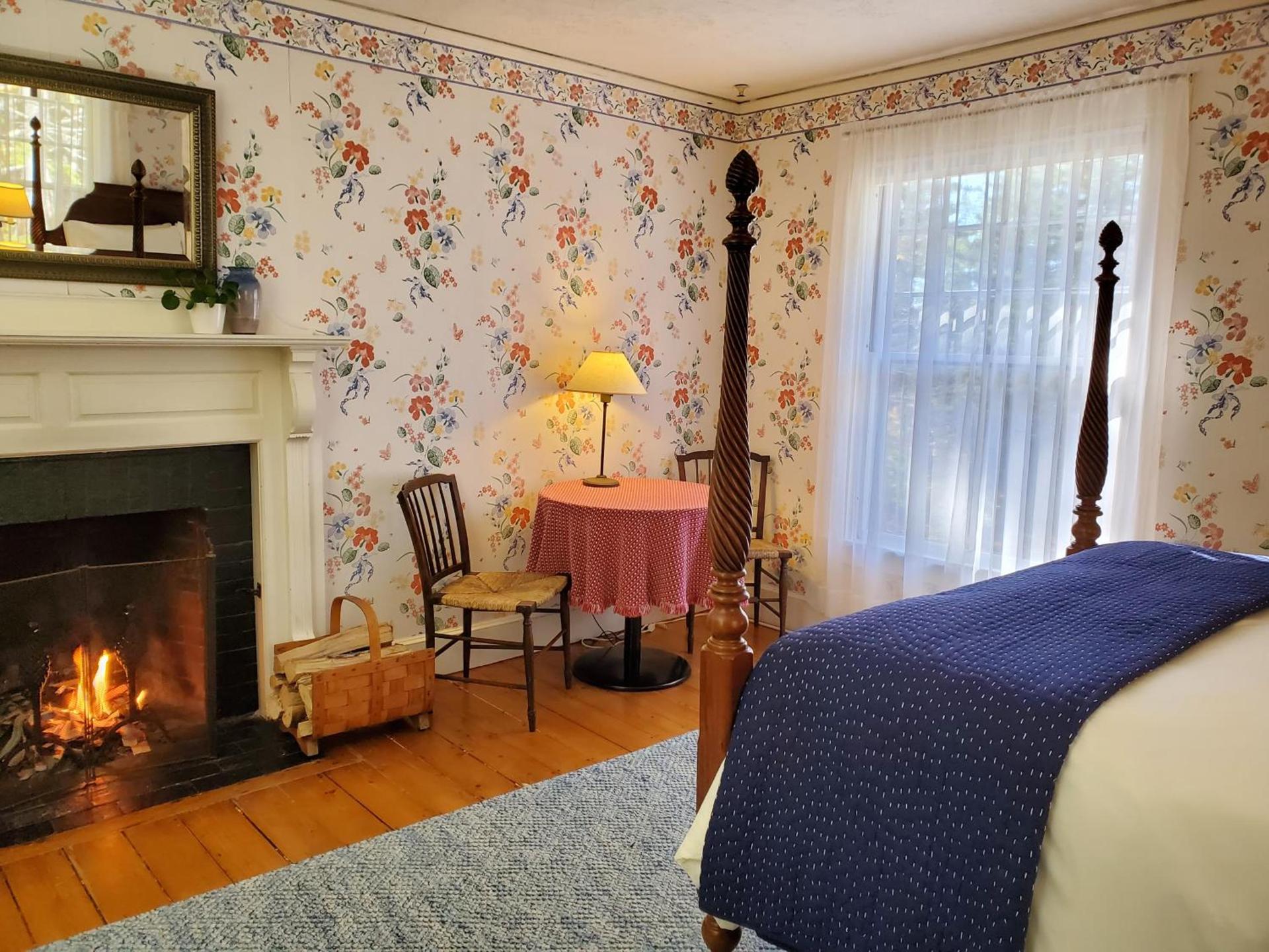 Harbourside Inn photo 27