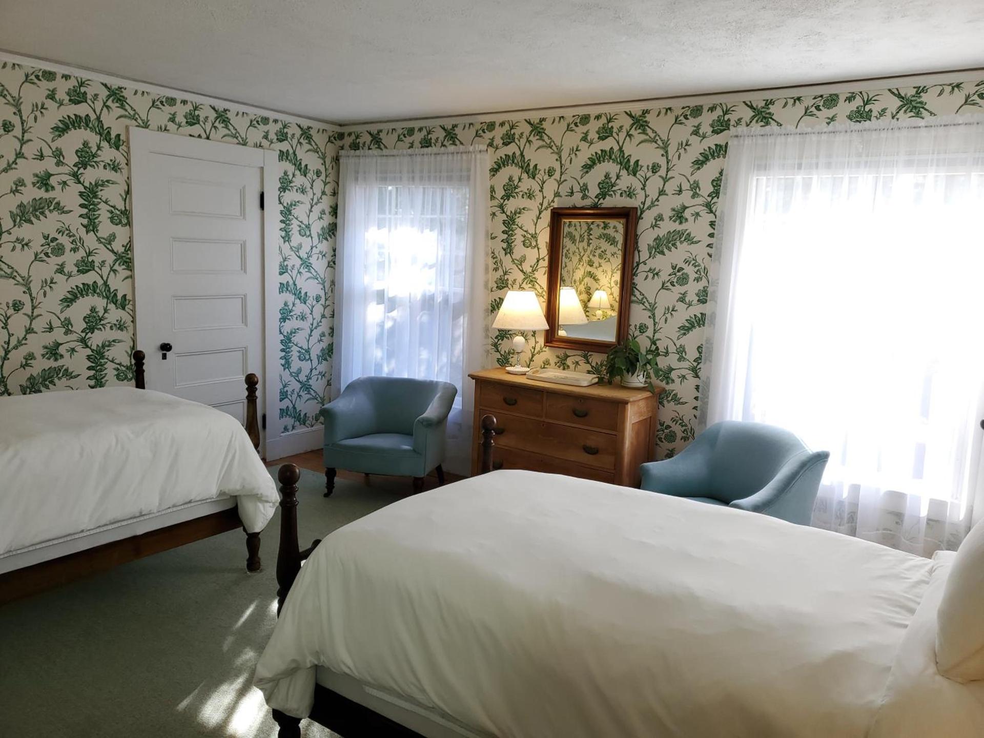 Harbourside Inn photo 33