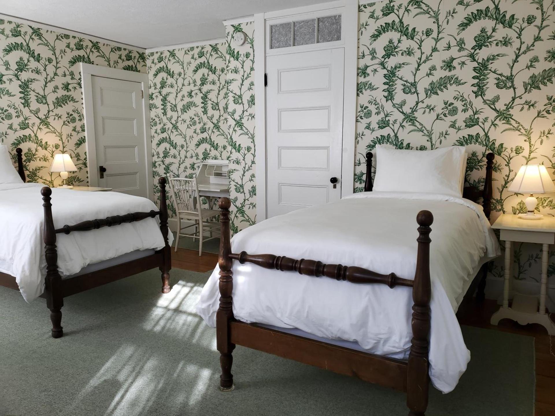 Harbourside Inn photo 36