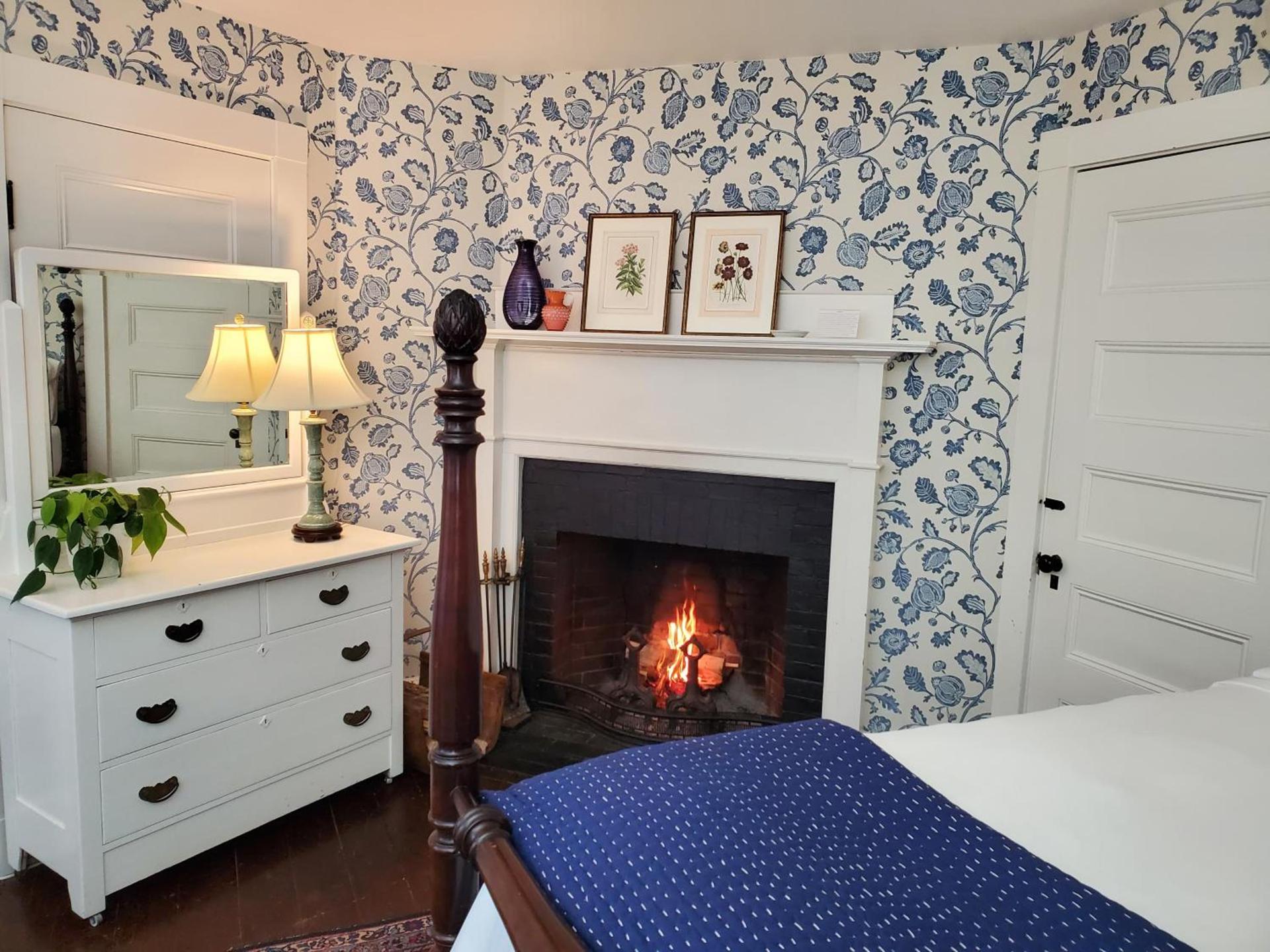 Harbourside Inn photo 56