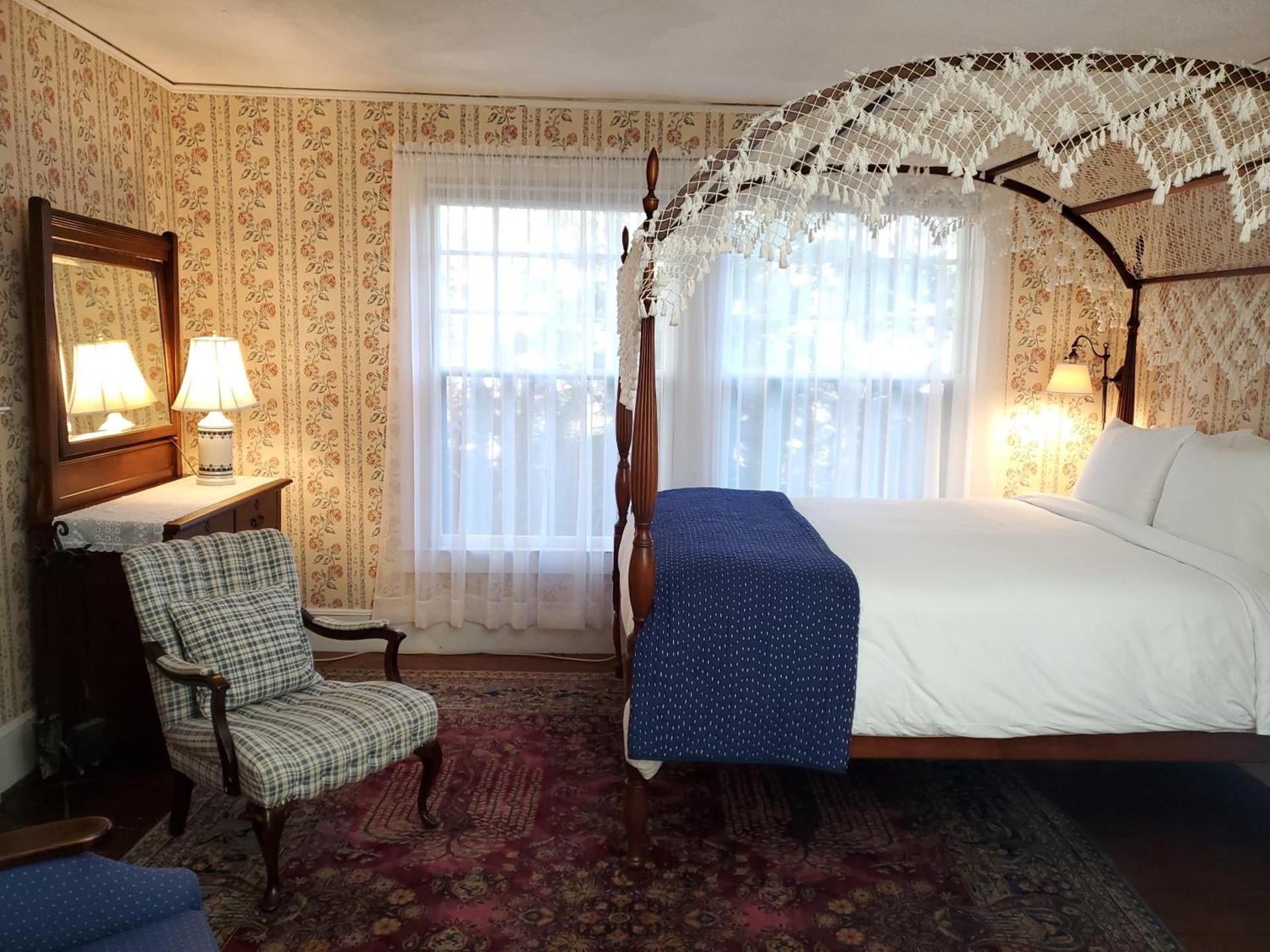 Harbourside Inn photo 63