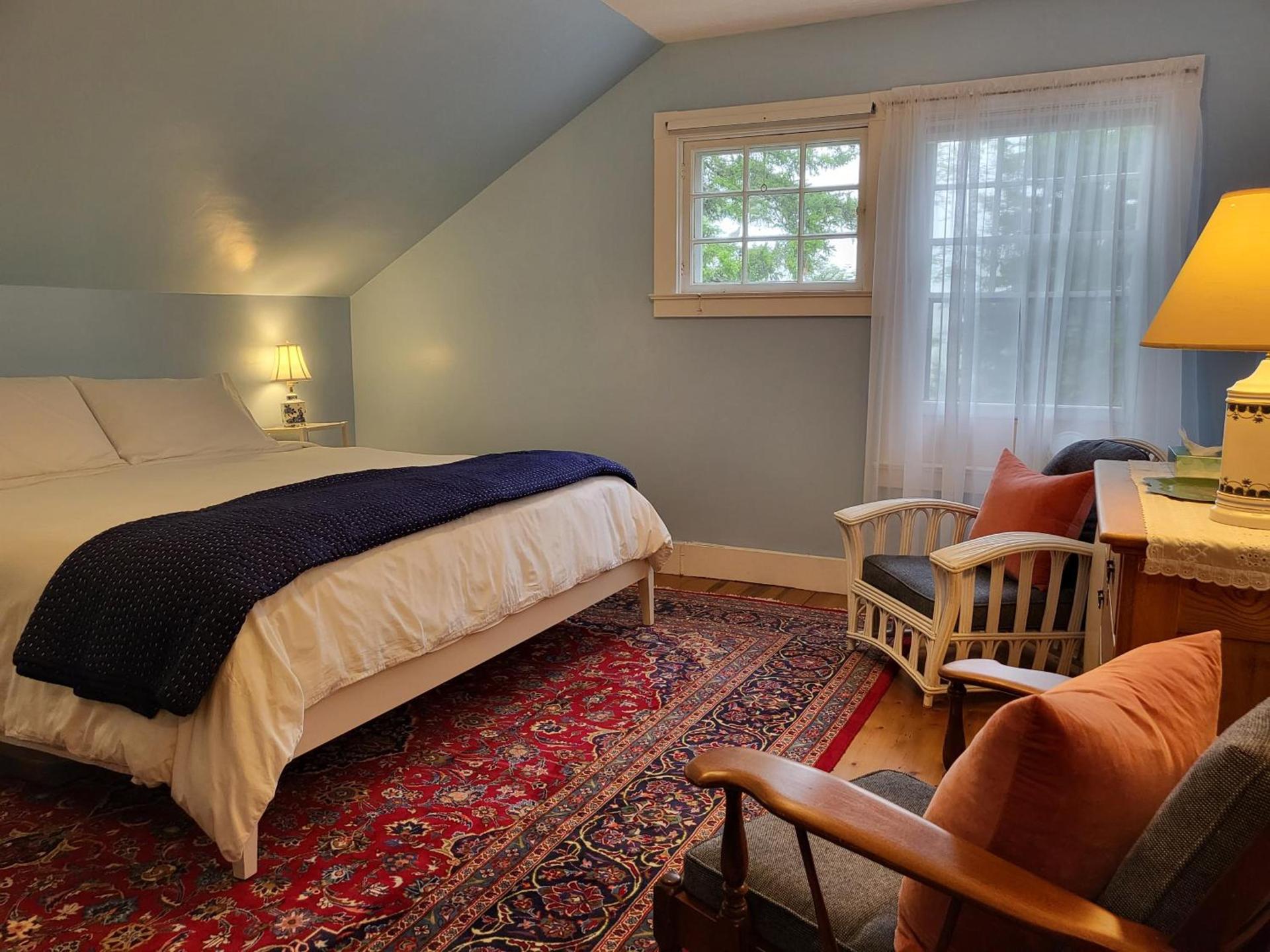 Harbourside Inn photo 80