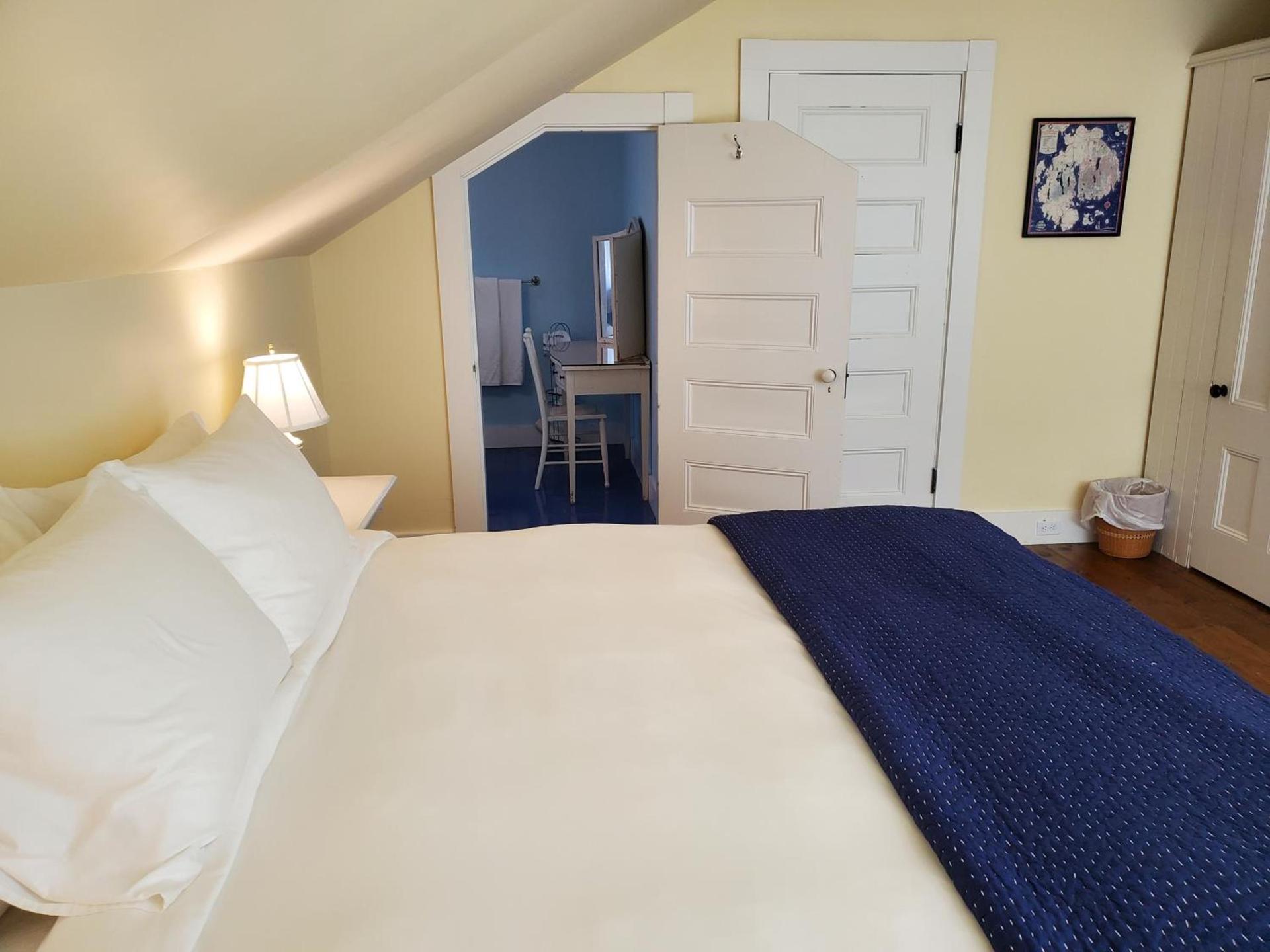 Harbourside Inn photo 85
