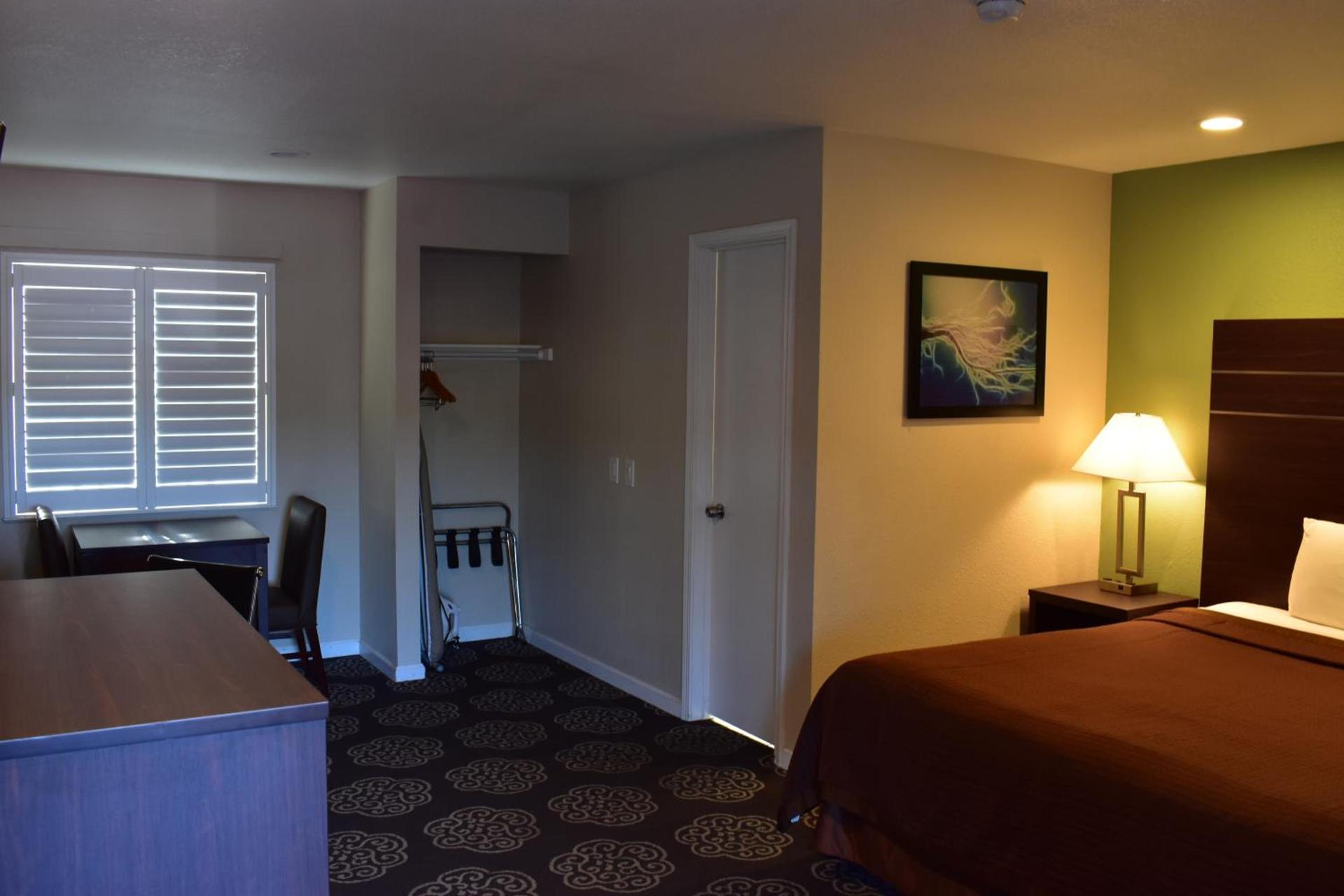 Country Inn photo 17