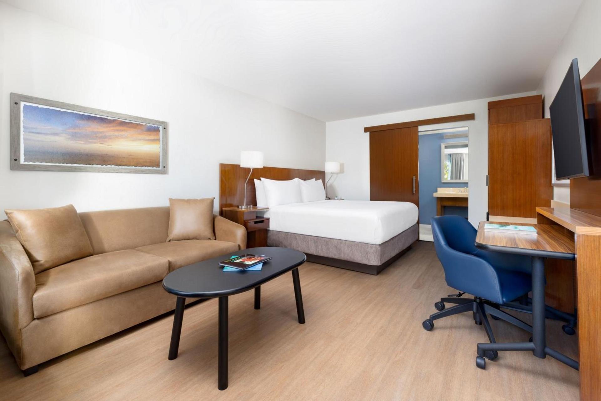 Fairfield by Marriott Inn & Suites Key West at The Keys Collection photo 8