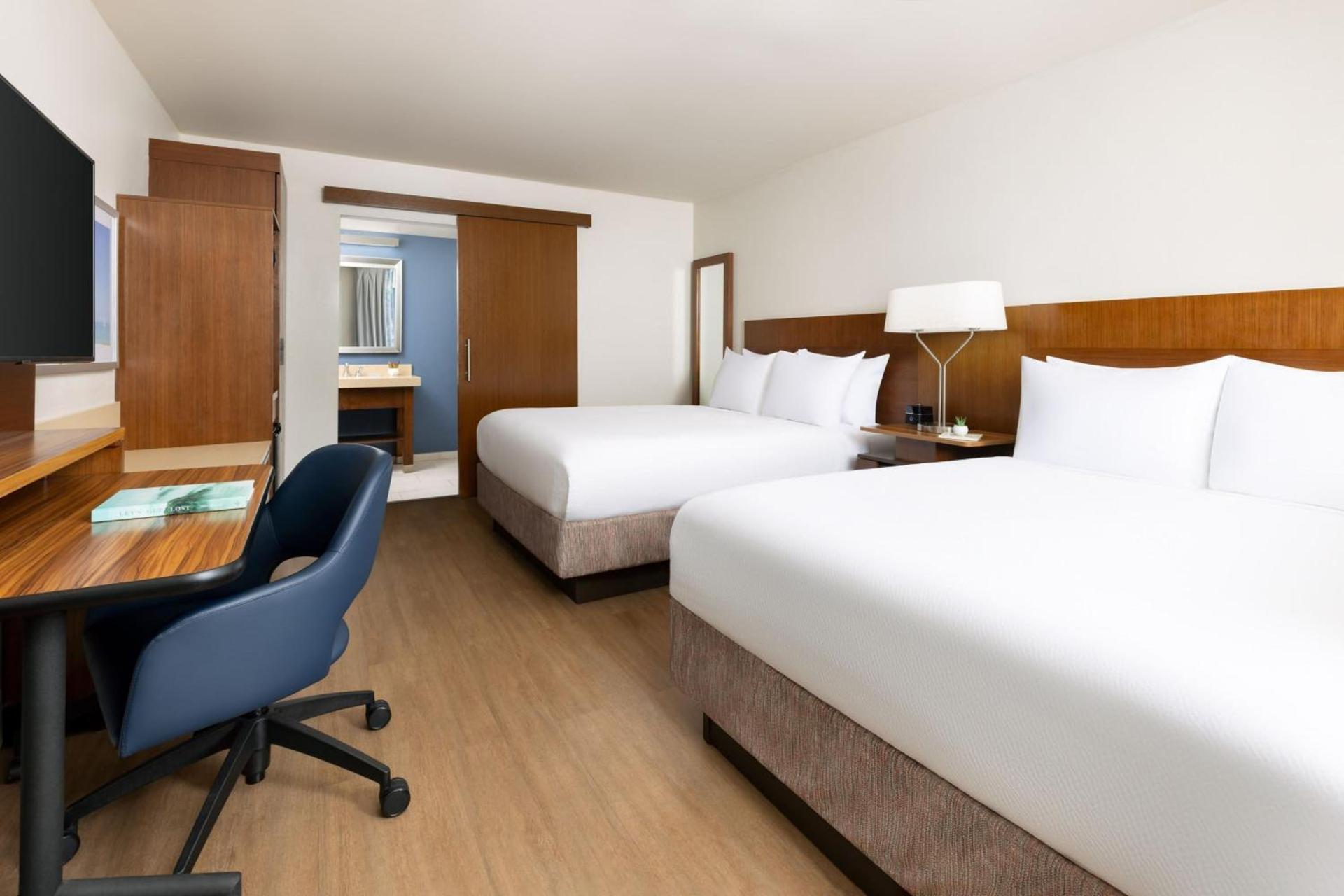 Fairfield by Marriott Inn & Suites Key West at The Keys Collection photo 17