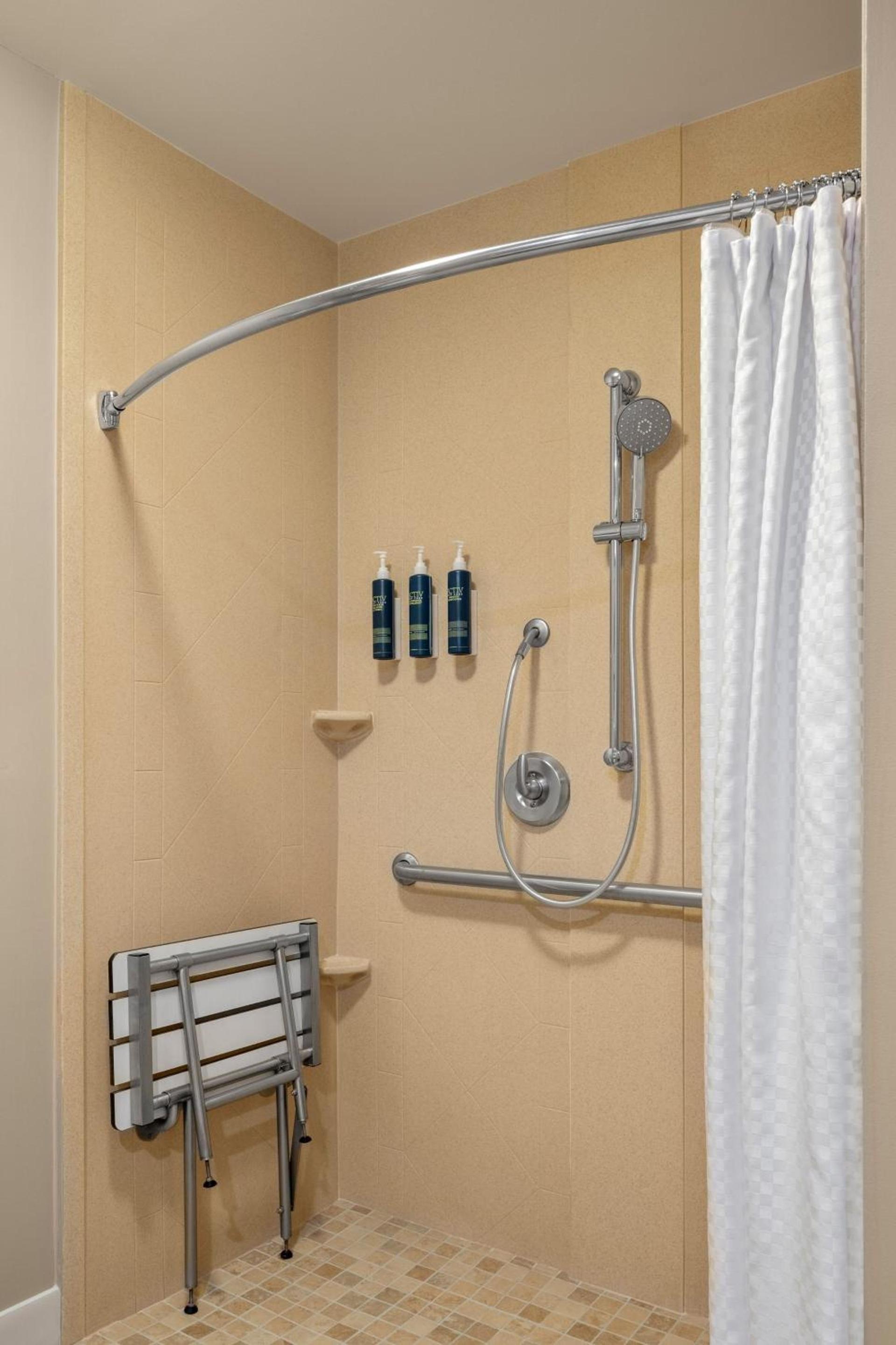 Four Points by Sheraton Chicago Westchester/Oak Brook photo 27